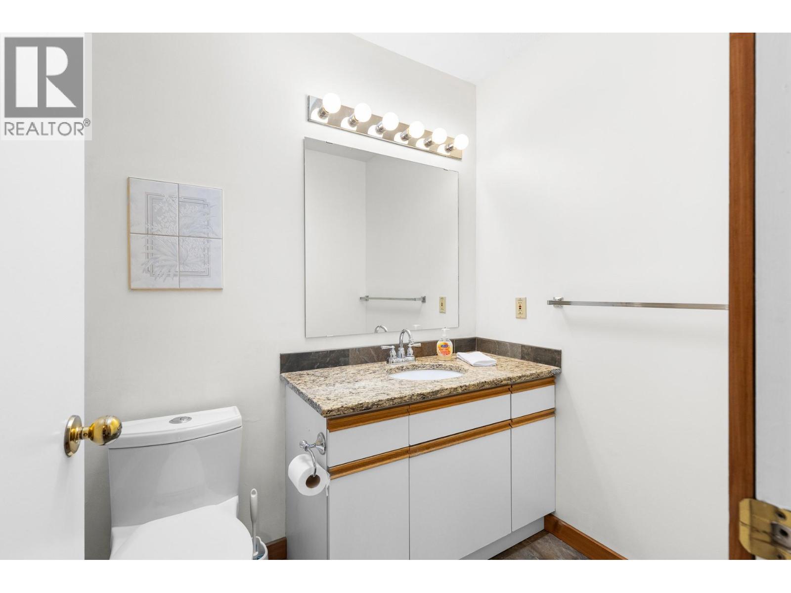 2125 Shamrock Drive, West Kelowna, British Columbia  V4T 1T9 - Photo 18 - 10378742