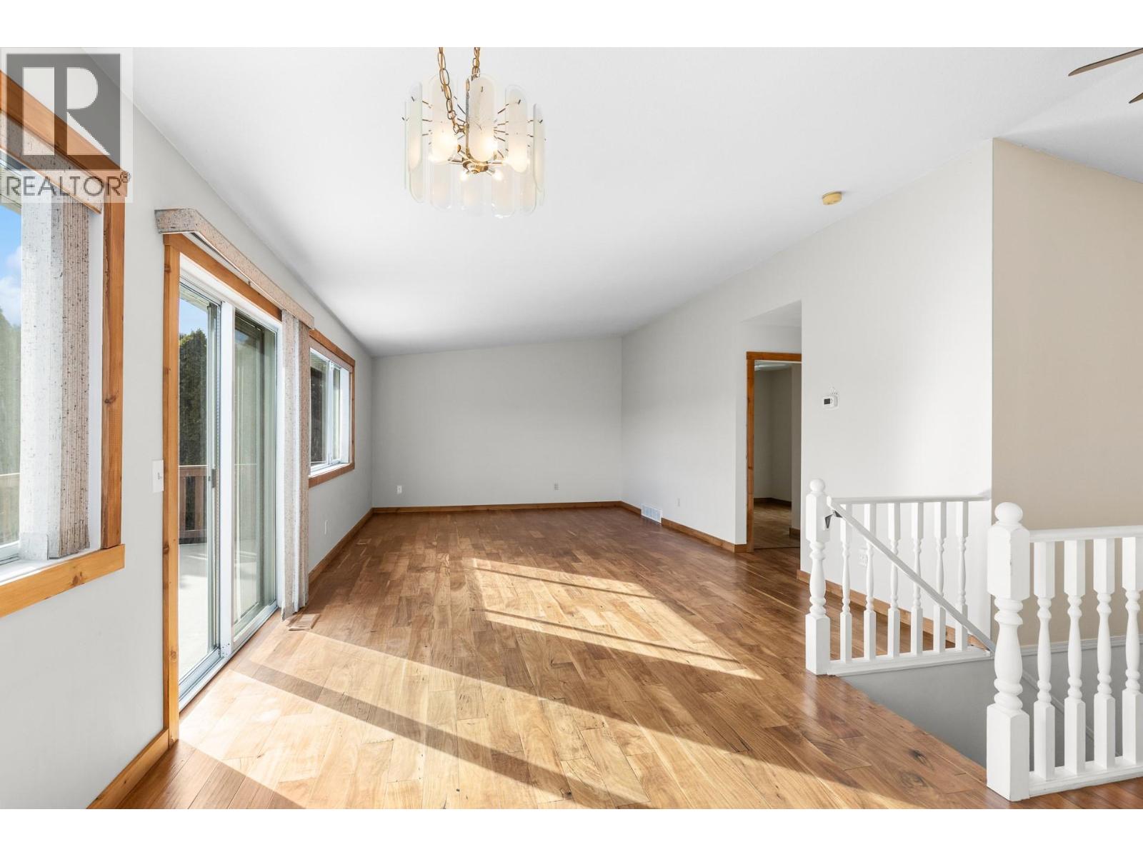 2125 Shamrock Drive, West Kelowna, British Columbia  V4T 1T9 - Photo 2 - 10378742