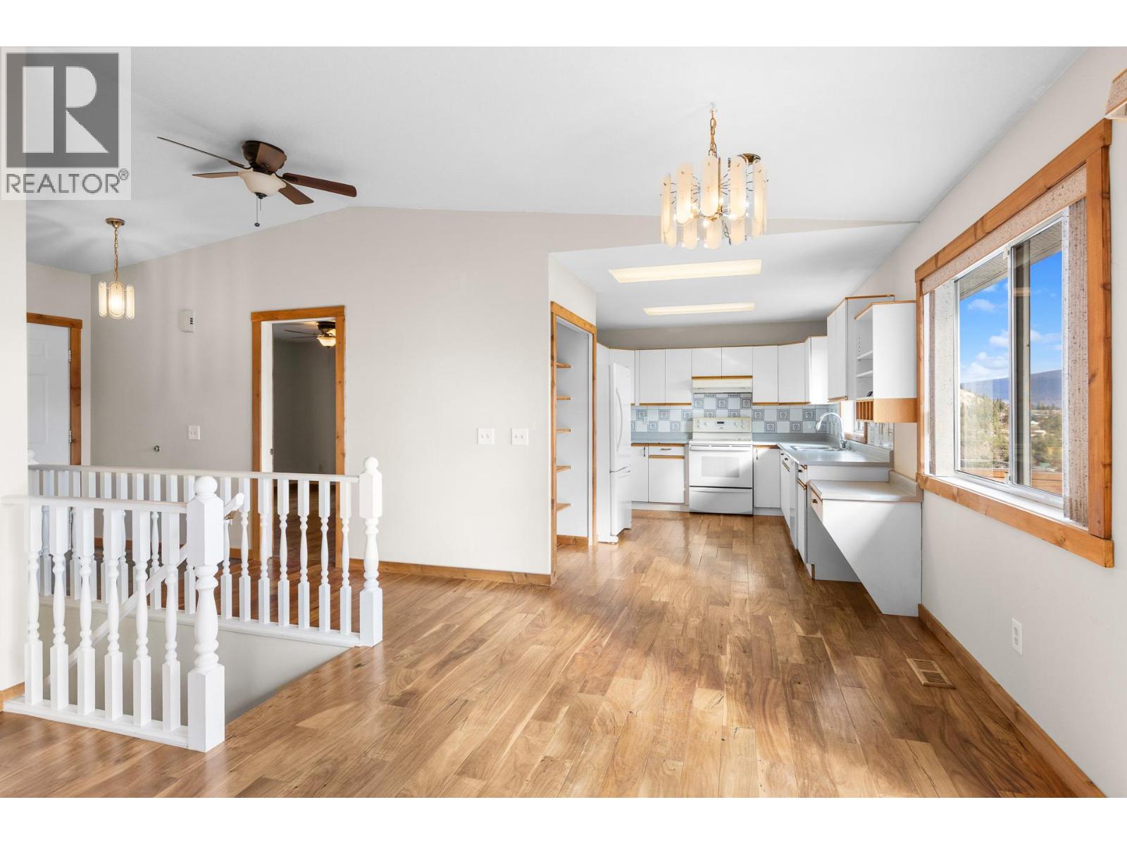 2125 Shamrock Drive, West Kelowna, British Columbia  V4T 1T9 - Photo 6 - 10378742