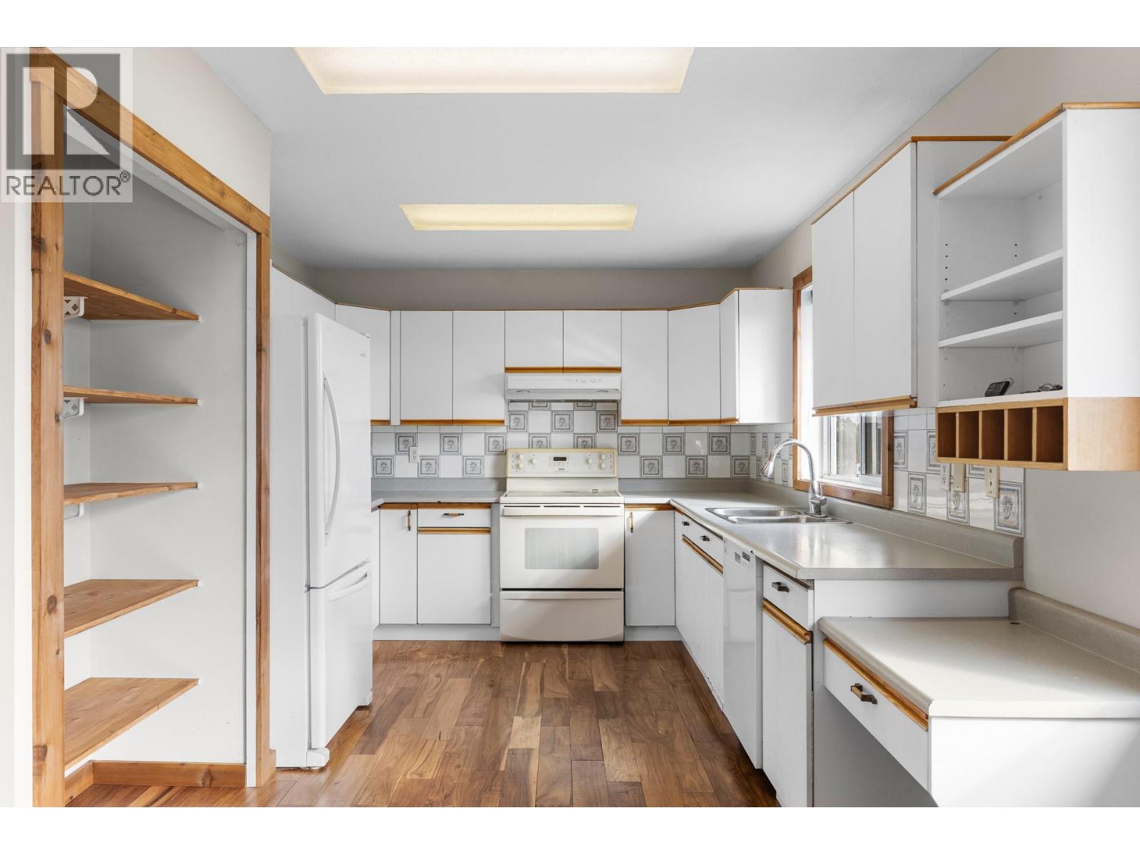 2125 Shamrock Drive, West Kelowna, British Columbia  V4T 1T9 - Photo 7 - 10378742