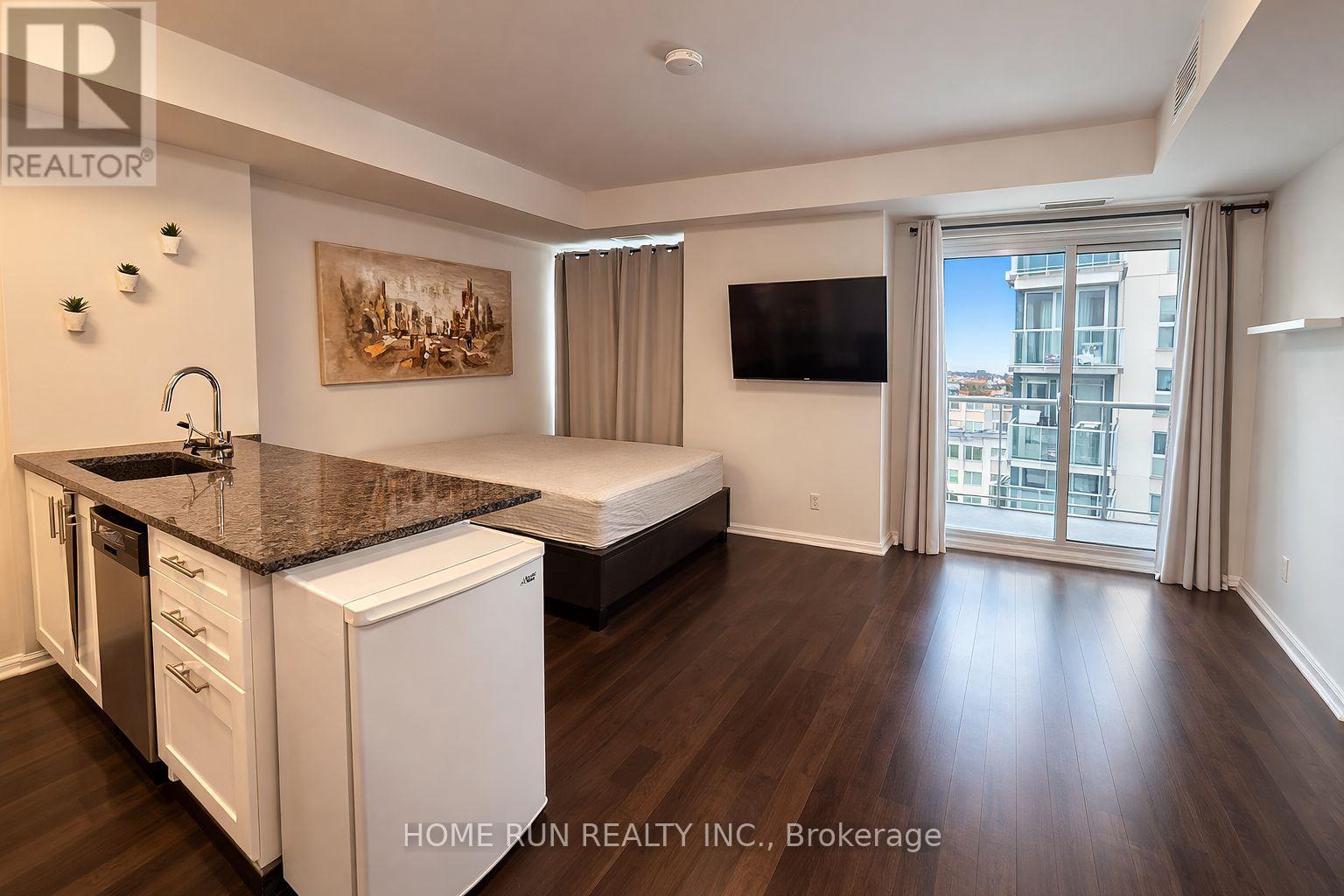 1808 - 195 Besserer Street, Ottawa, Ontario  K1N 0B6 - Photo 6 - X12850078