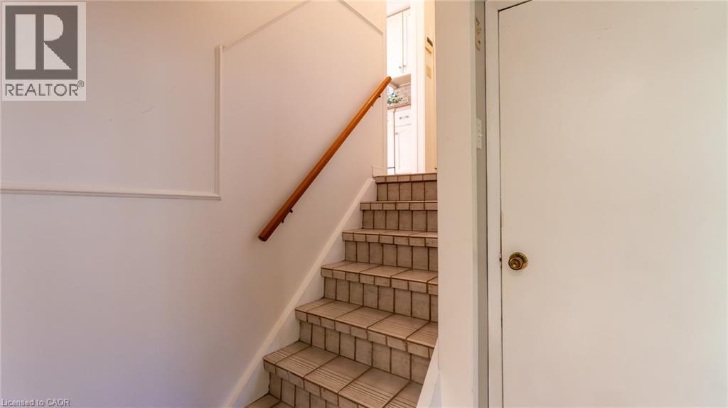 9 Ambrose Avenue, Hamilton, Ontario  L8K 5N8 - Photo 23 - 40810477