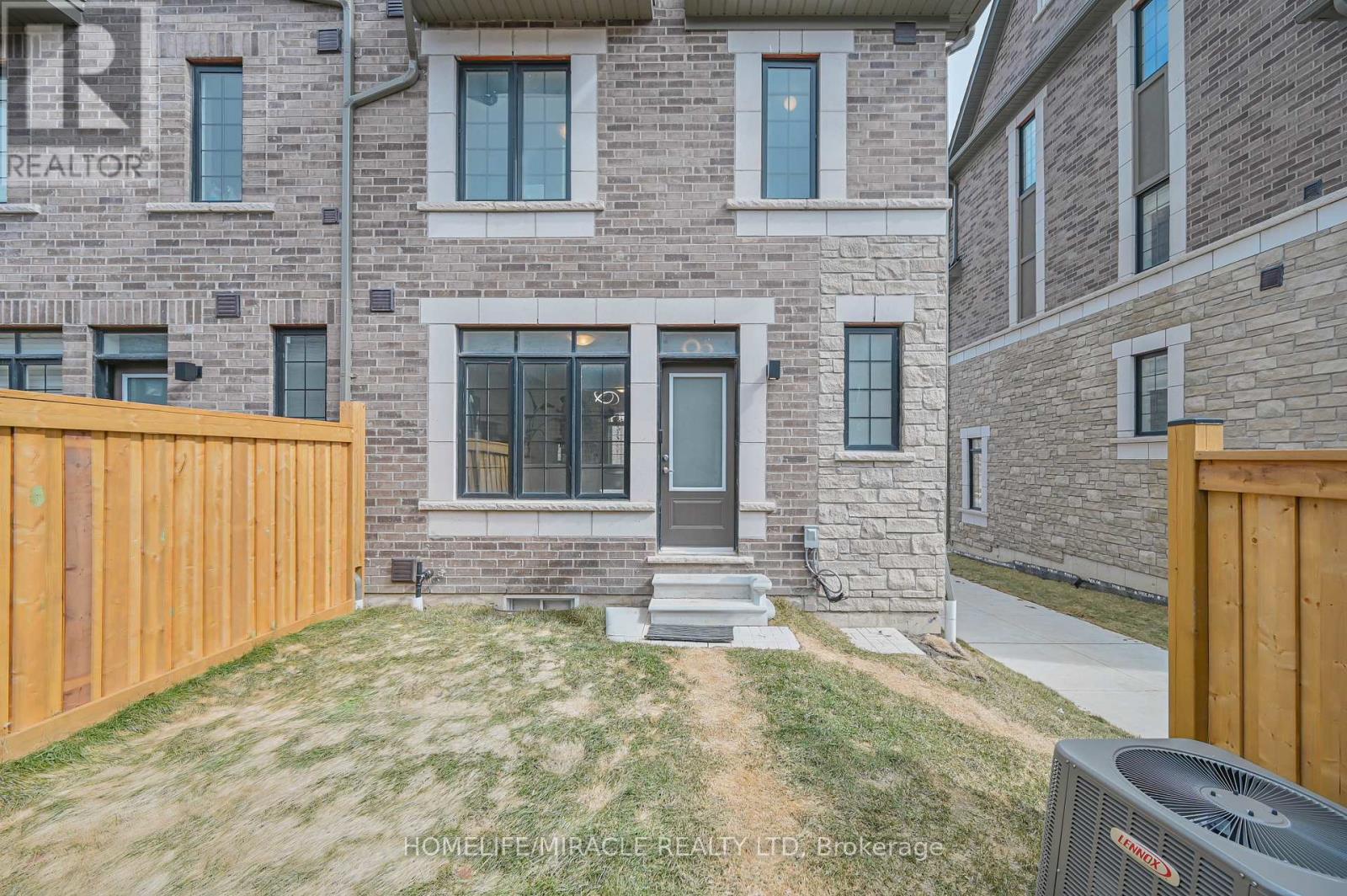 17 Selfridge Way, Whitby, Ontario  L1N 0N9 - Photo 39 - E12878252