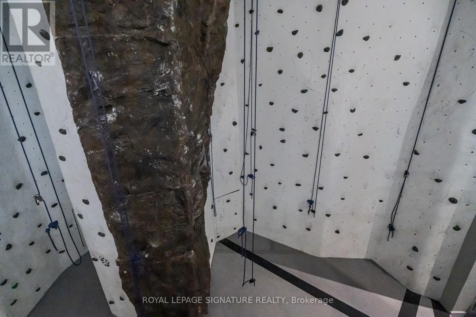 836 - 1830 Bloor Street W, Toronto, Ontario  M6P 0A2 - Photo 37 - W12760122