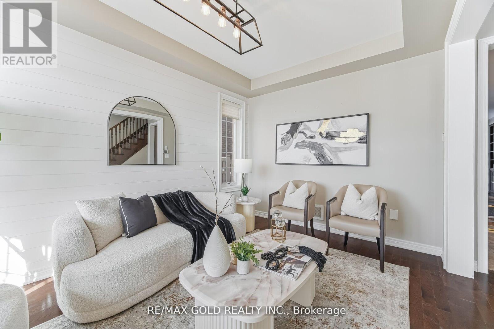 201 Barons Street, Vaughan, Ontario  L4H 3Y8 - Photo 15 - N12878458