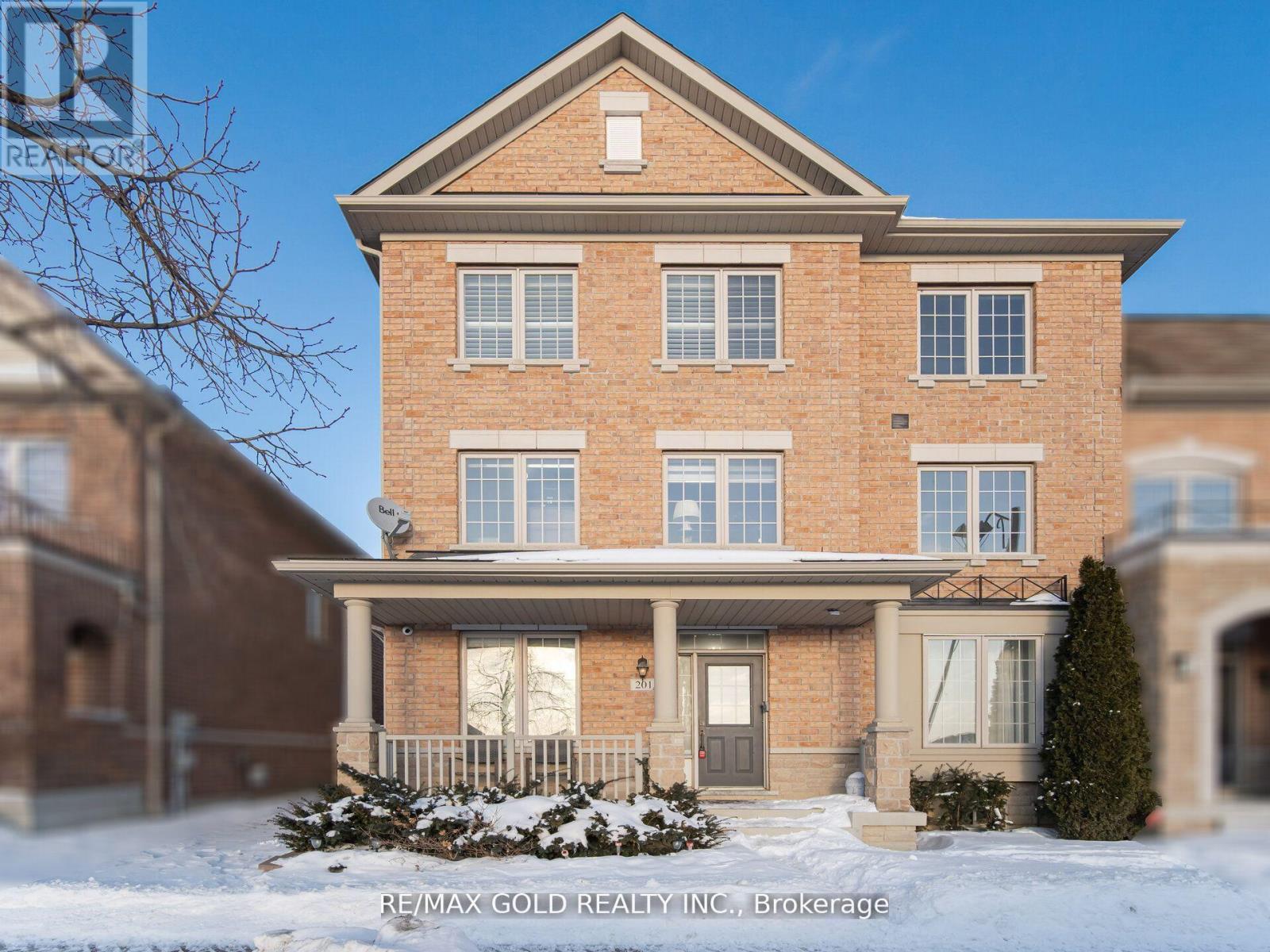 201 Barons Street, Vaughan, Ontario  L4H 3Y8 - Photo 7 - N12878458