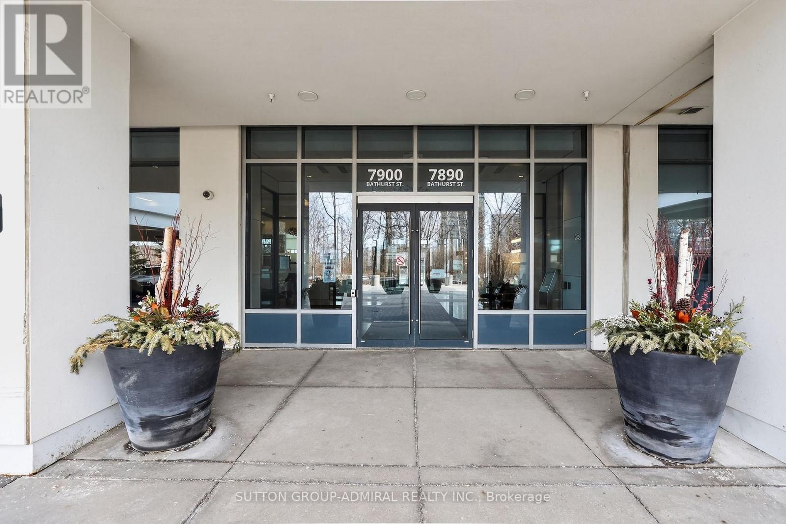 316 - 7900 Bathurst Street, Vaughan, Ontario  L4J 0J9 - Photo 4 - N12878480