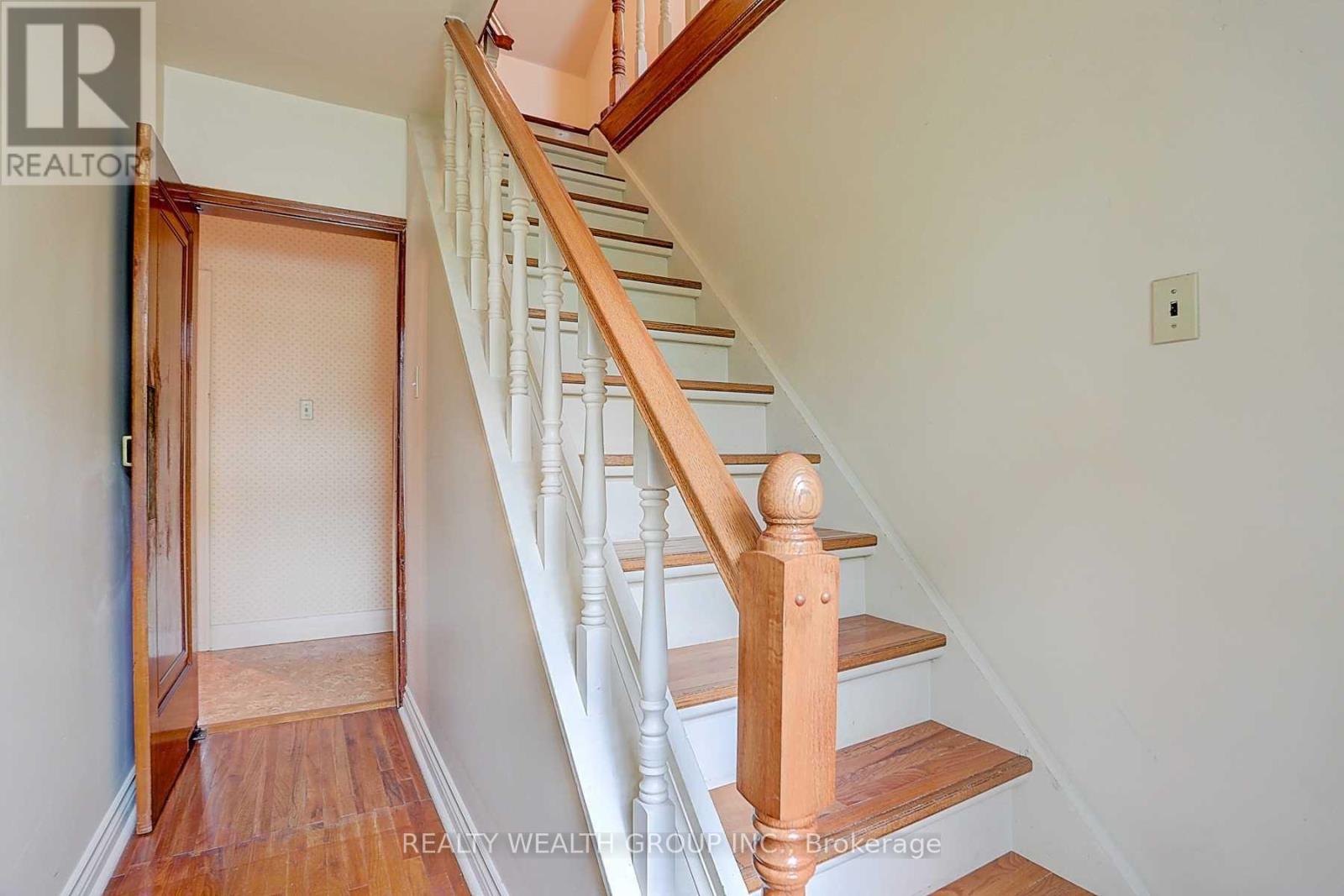 460 Main Street, King, Ontario  L0G 1T0 - Photo 5 - N12878488