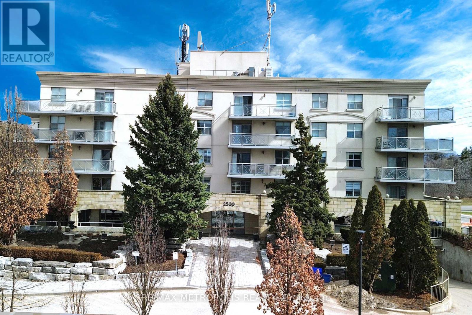 216 - 2500 RUTHERFORD ROAD, Vaughan, Ontario