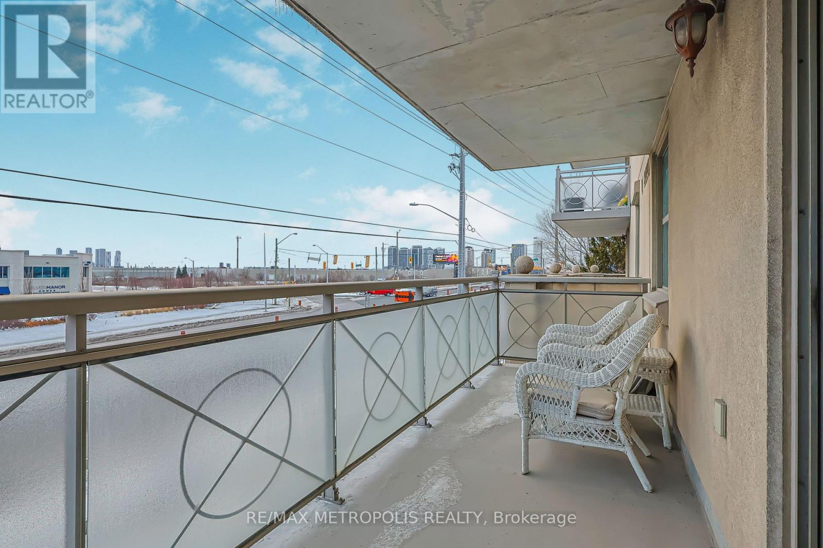 216 - 2500 Rutherford Road, Vaughan, Ontario  L4K 5N7 - Photo 15 - N12878504