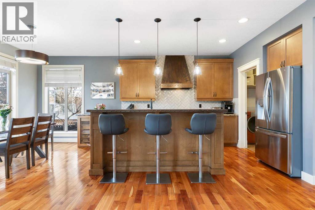 102 Discovery Ridge Way Sw, Calgary, Alberta  T3H 5G4 - Photo 12 - A2292979