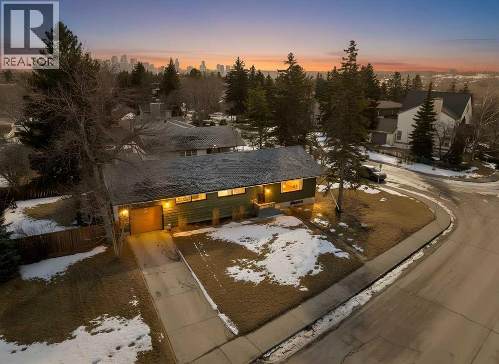 2940 Toronto Crescent Nw, Calgary, Alberta  T2N 3W5 - Photo 3 - A2293042