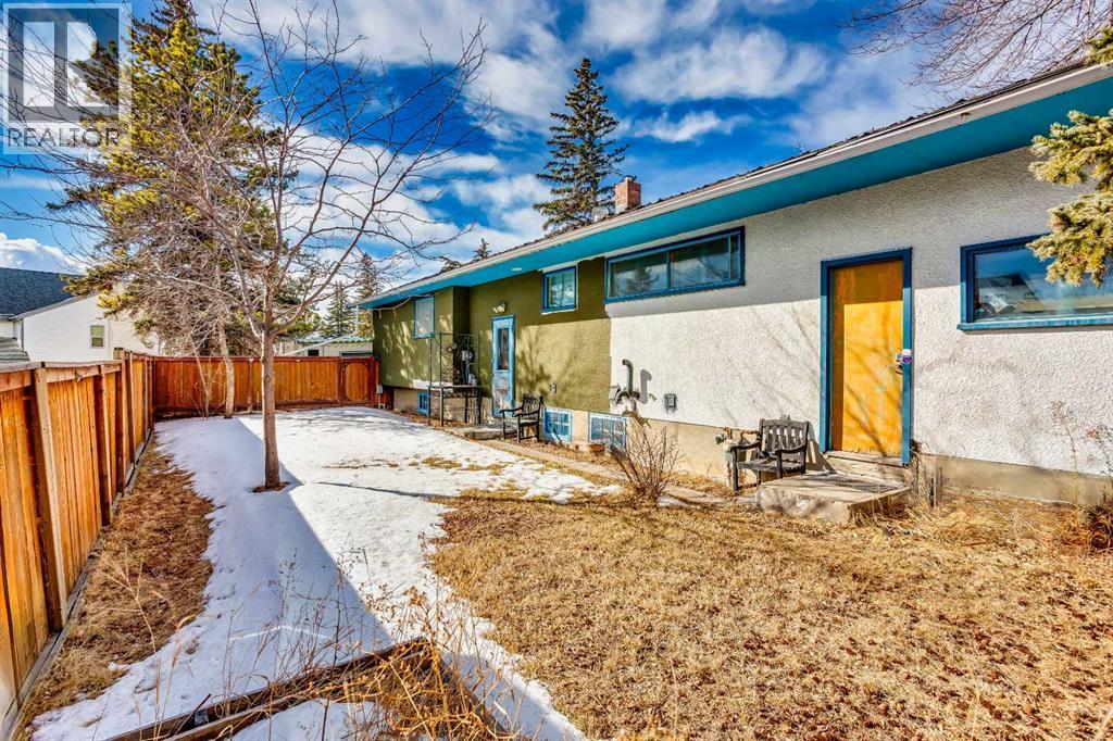 2940 Toronto Crescent Nw, Calgary, Alberta  T2N 3W5 - Photo 11 - A2293042