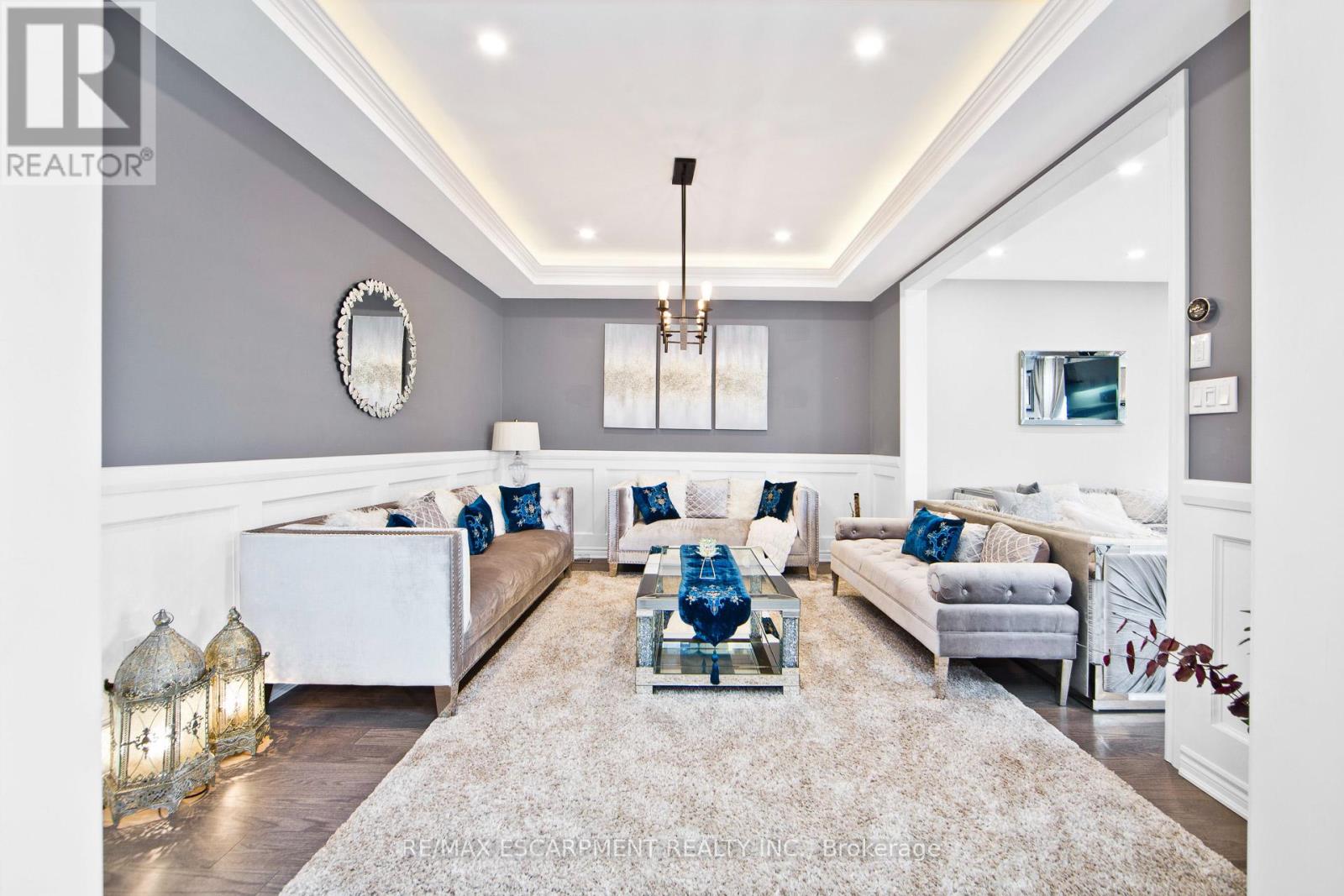 307 Hinton Terrace, Milton, Ontario  L9E 1C8 - Photo 7 - W12878412