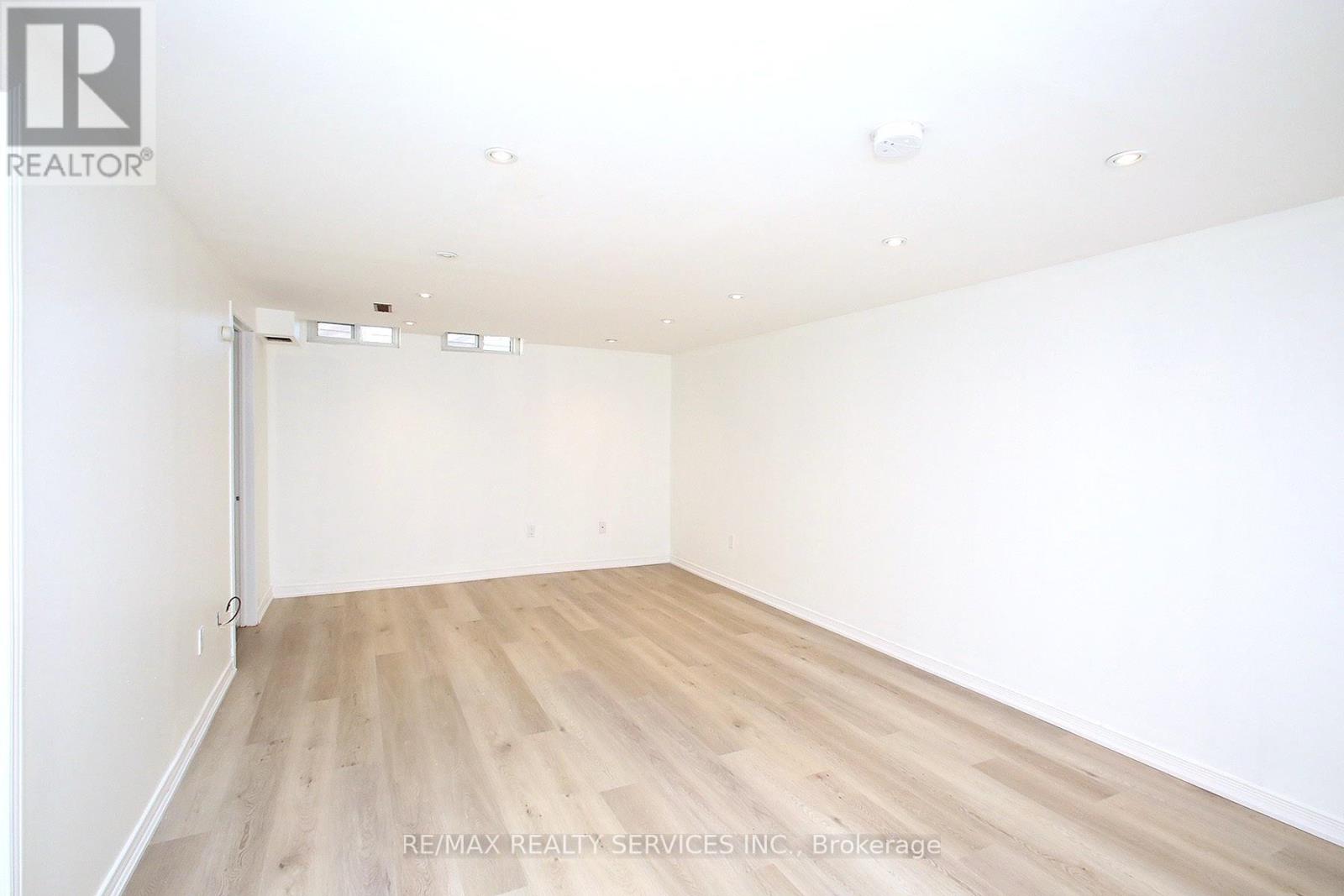 11 - 35 Ceremonial Drive, Mississauga, Ontario  L5R 3G6 - Photo 15 - W12878442