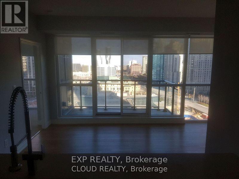 1409 - 510 Curran Place, Mississauga (City Centre), Ontario  L5B 0J8 - Photo 7 - W12878508