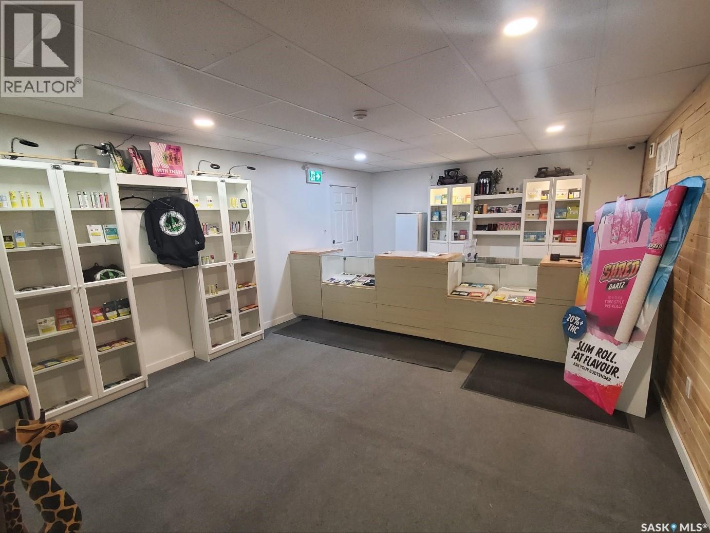 83 Main Street, Lashburn, Saskatchewan  S0M 1H0 - Photo 4 - SK030353