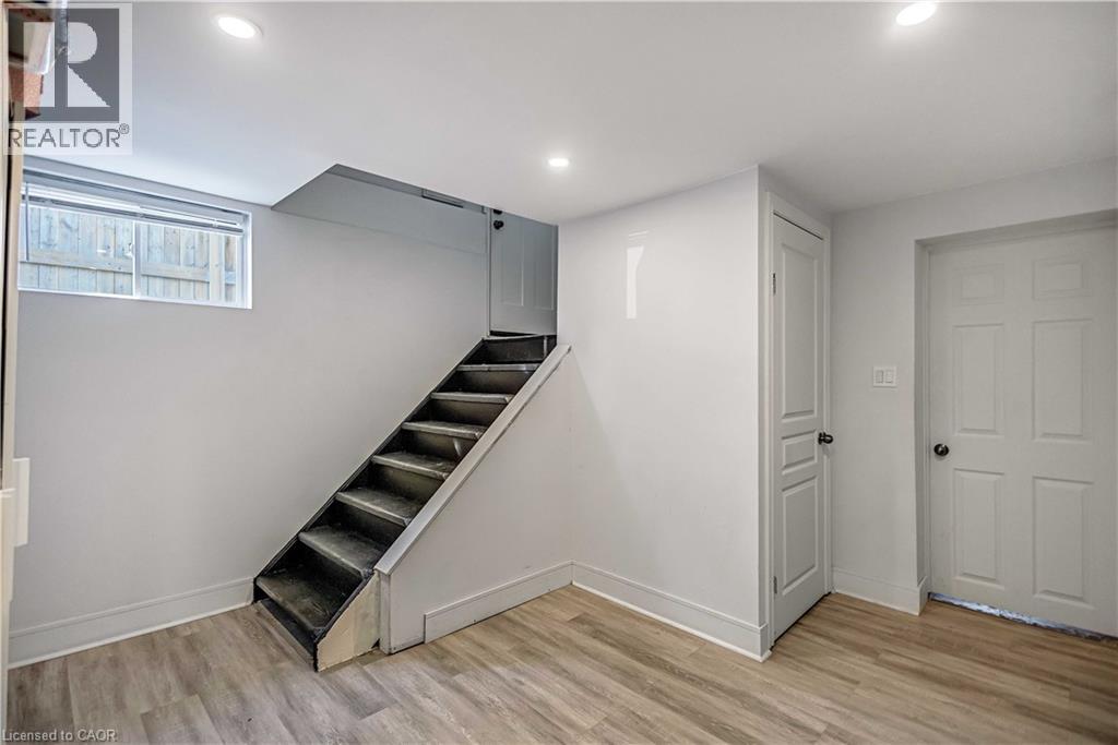 146 West 25th Street, Hamilton, Ontario  L9C 4X5 - Photo 25 - 40811649