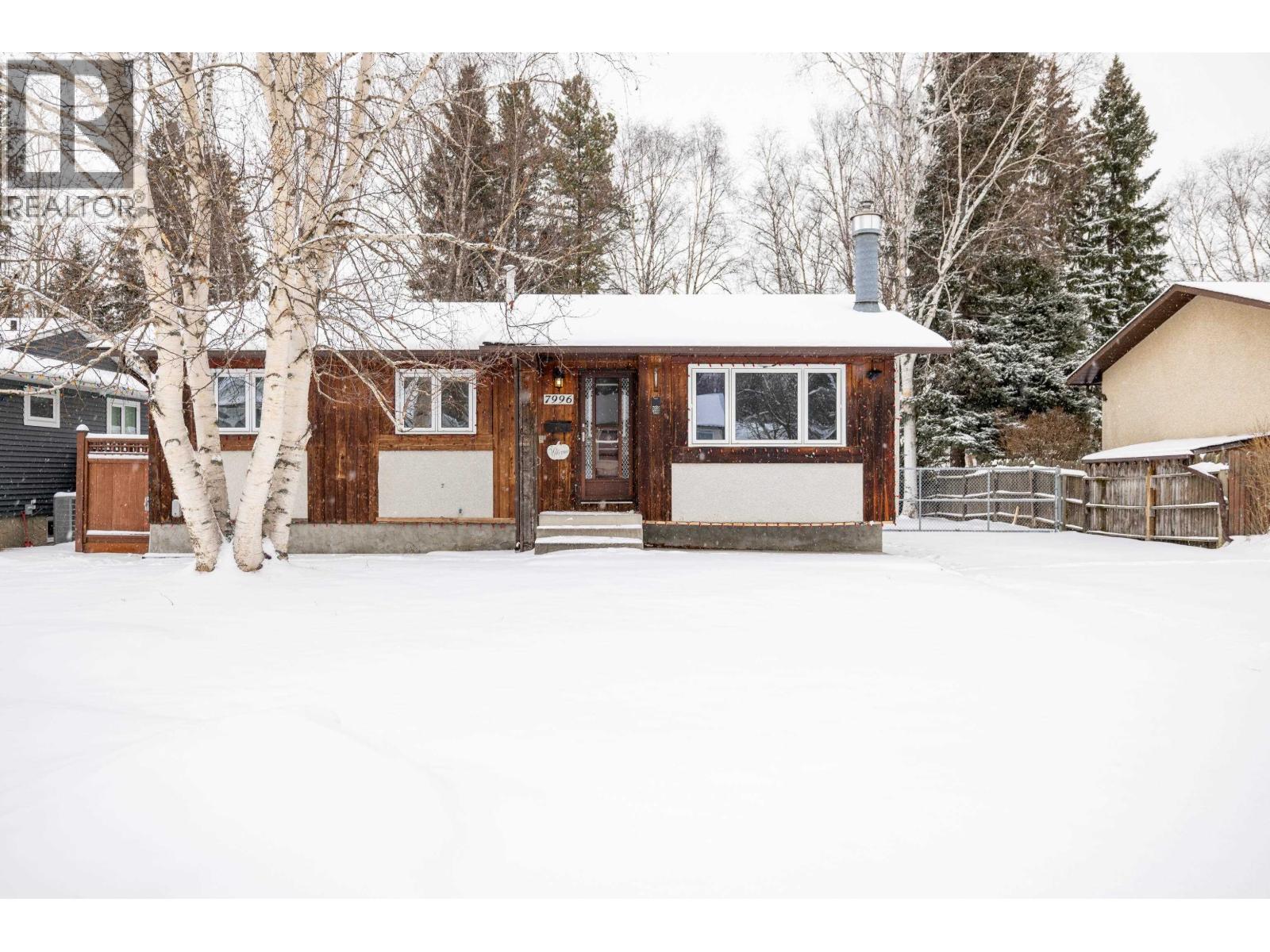 7996 Newcastle Crescent, Prince George, British Columbia  V2N 3X5 - Photo 2 - R3099421