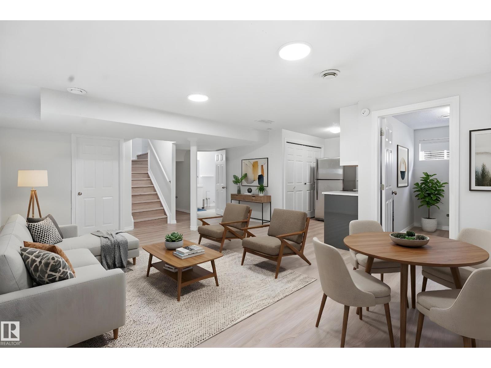 467 Ainslie Crescent Sw, Edmonton, Alberta  T6W 0H7 - Photo 5 - E4476909