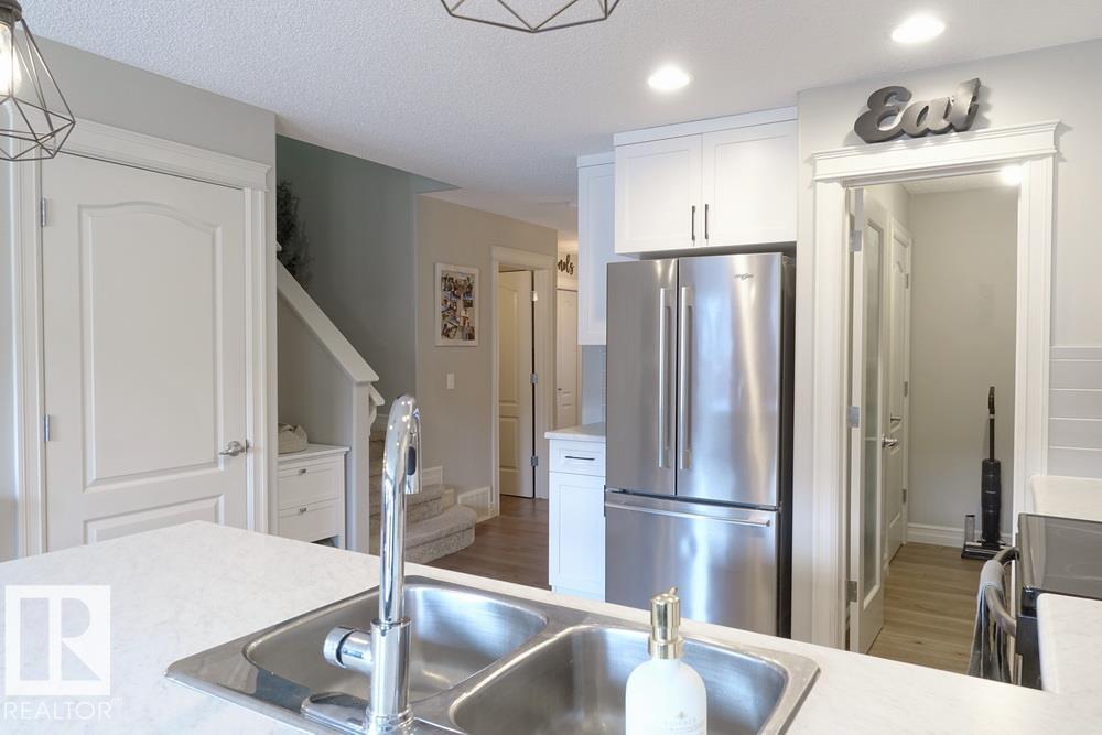 7485 Ellesmere Wy, Sherwood Park, Alberta  T8H 0P6 - Photo 9 - E4477210