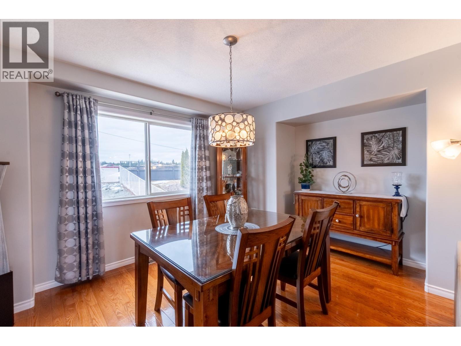 6879 Westmount Drive, Prince George, British Columbia  V2N 6R5 - Photo 19 - R3099440