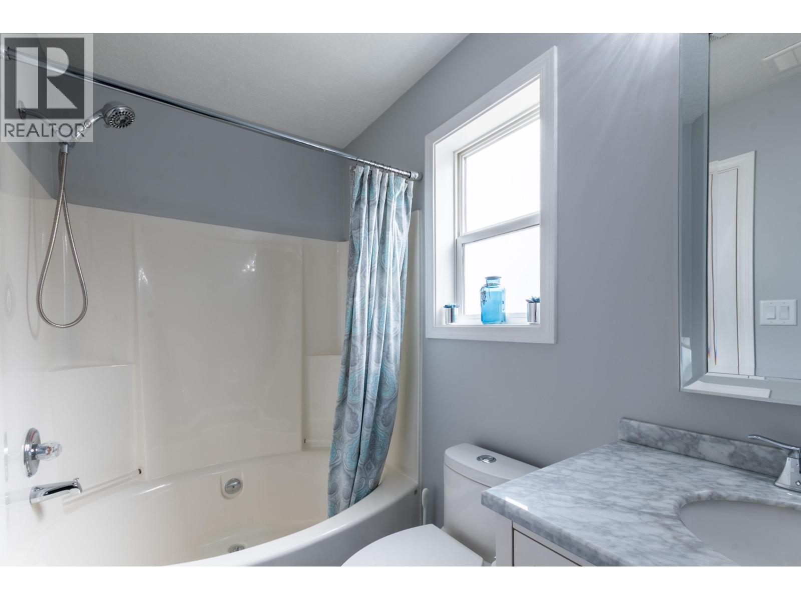 6879 Westmount Drive, Prince George, British Columbia  V2N 6R5 - Photo 21 - R3099440