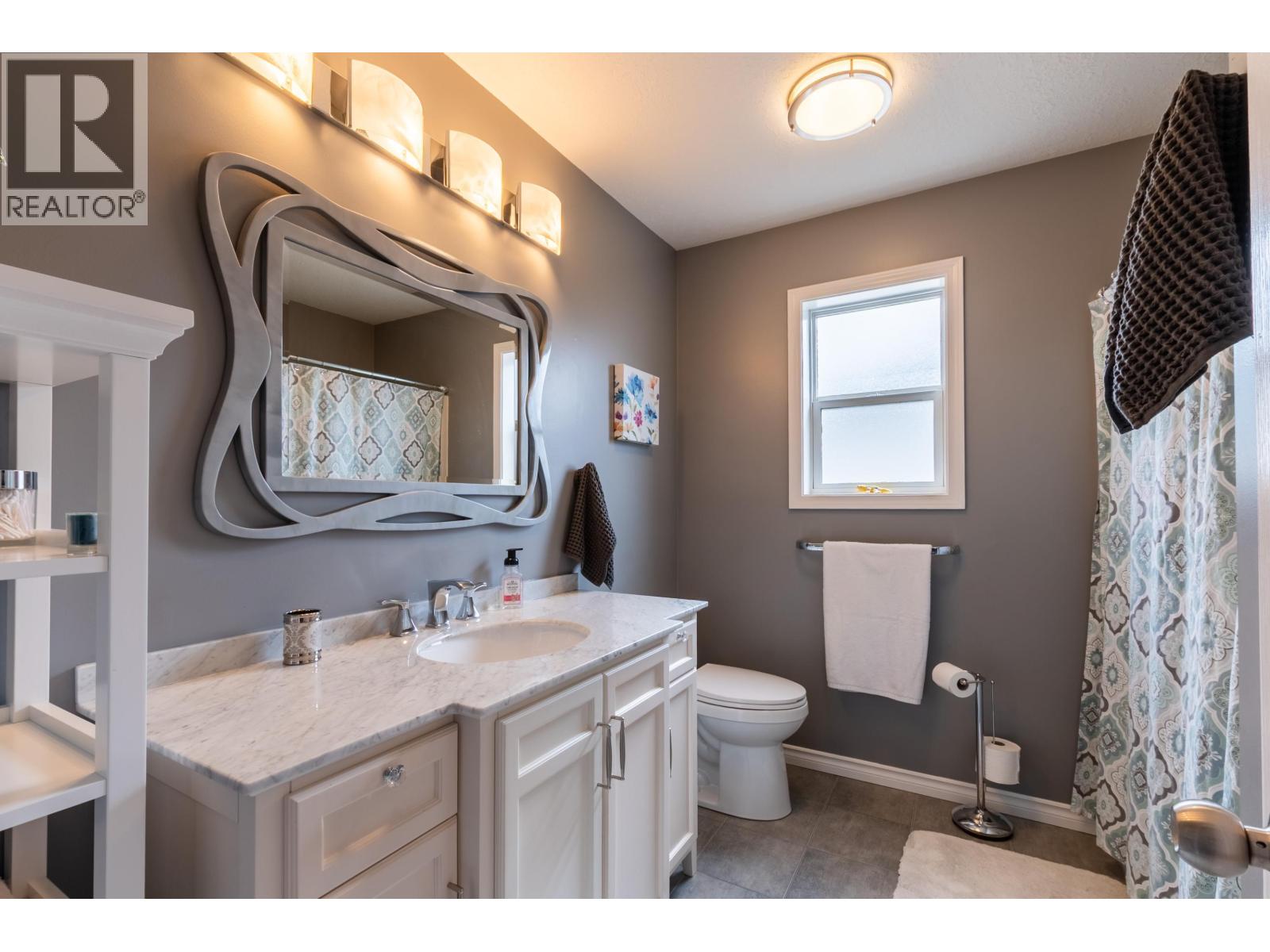 6879 Westmount Drive, Prince George, British Columbia  V2N 6R5 - Photo 29 - R3099440