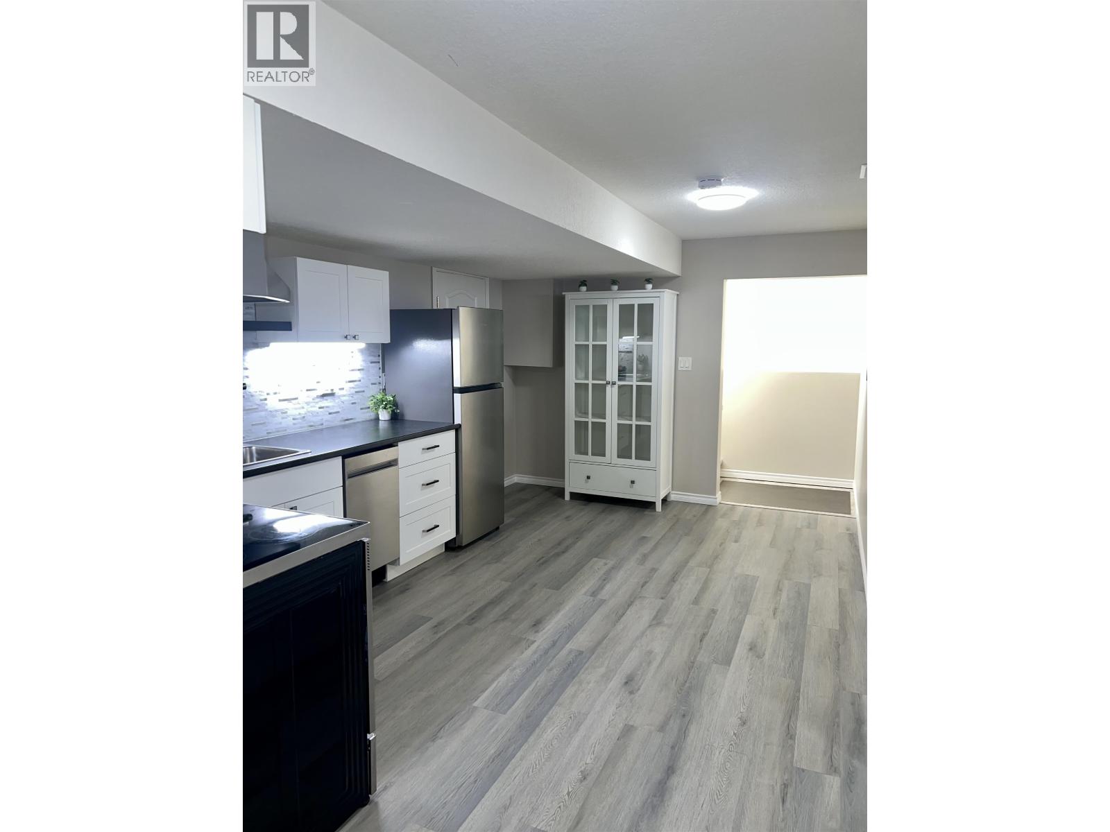 6879 Westmount Drive, Prince George, British Columbia  V2N 6R5 - Photo 31 - R3099440