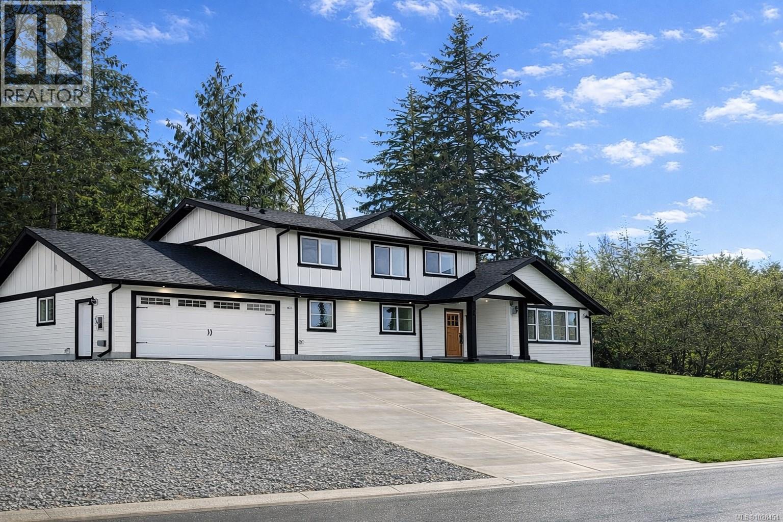 276 Tal Rd, Lake Cowichan, British Columbia