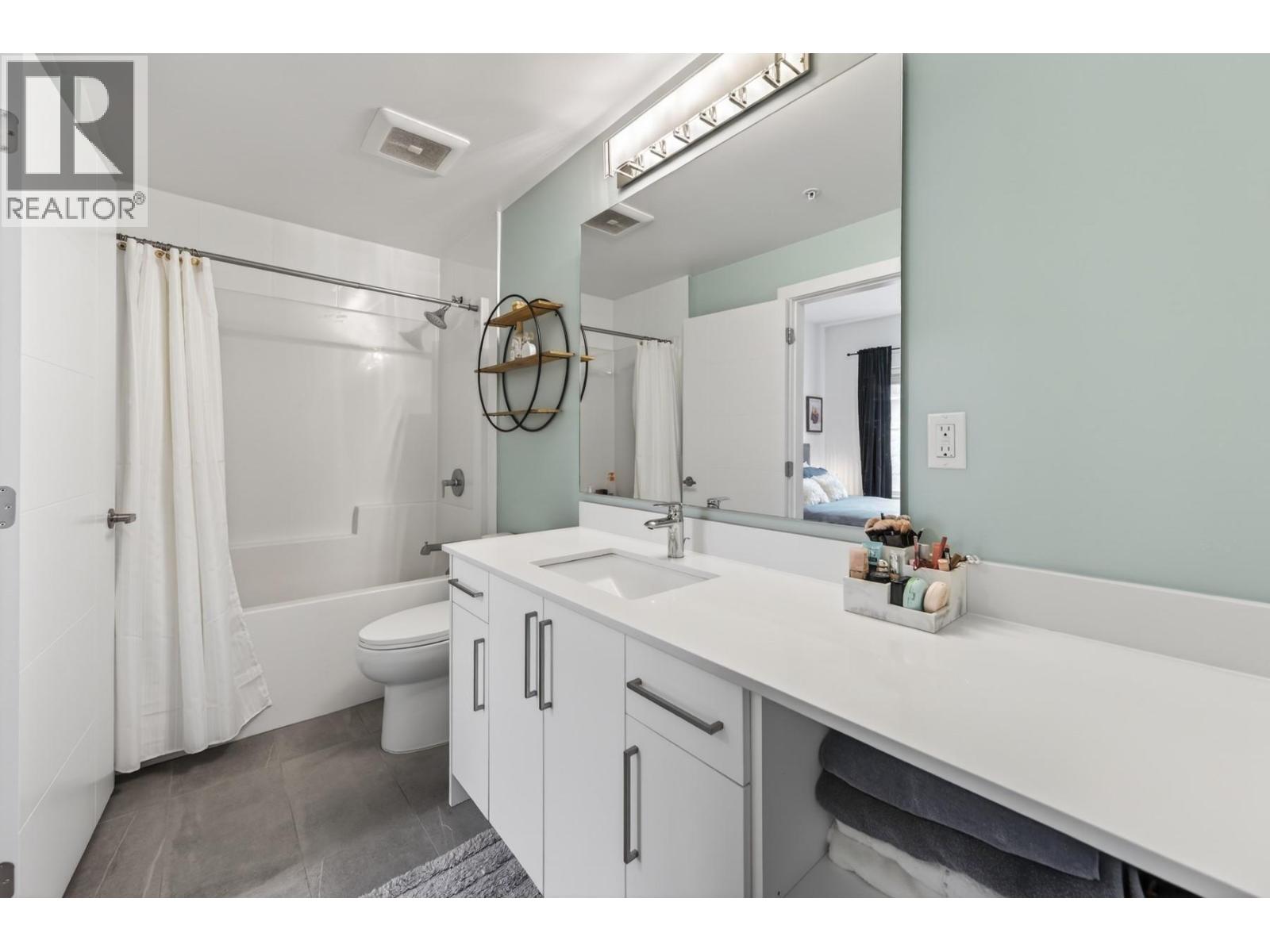 2046 Robson Place Unit# 201, Kamloops, British Columbia  V2E 0A5 - Photo 17 - 10379173