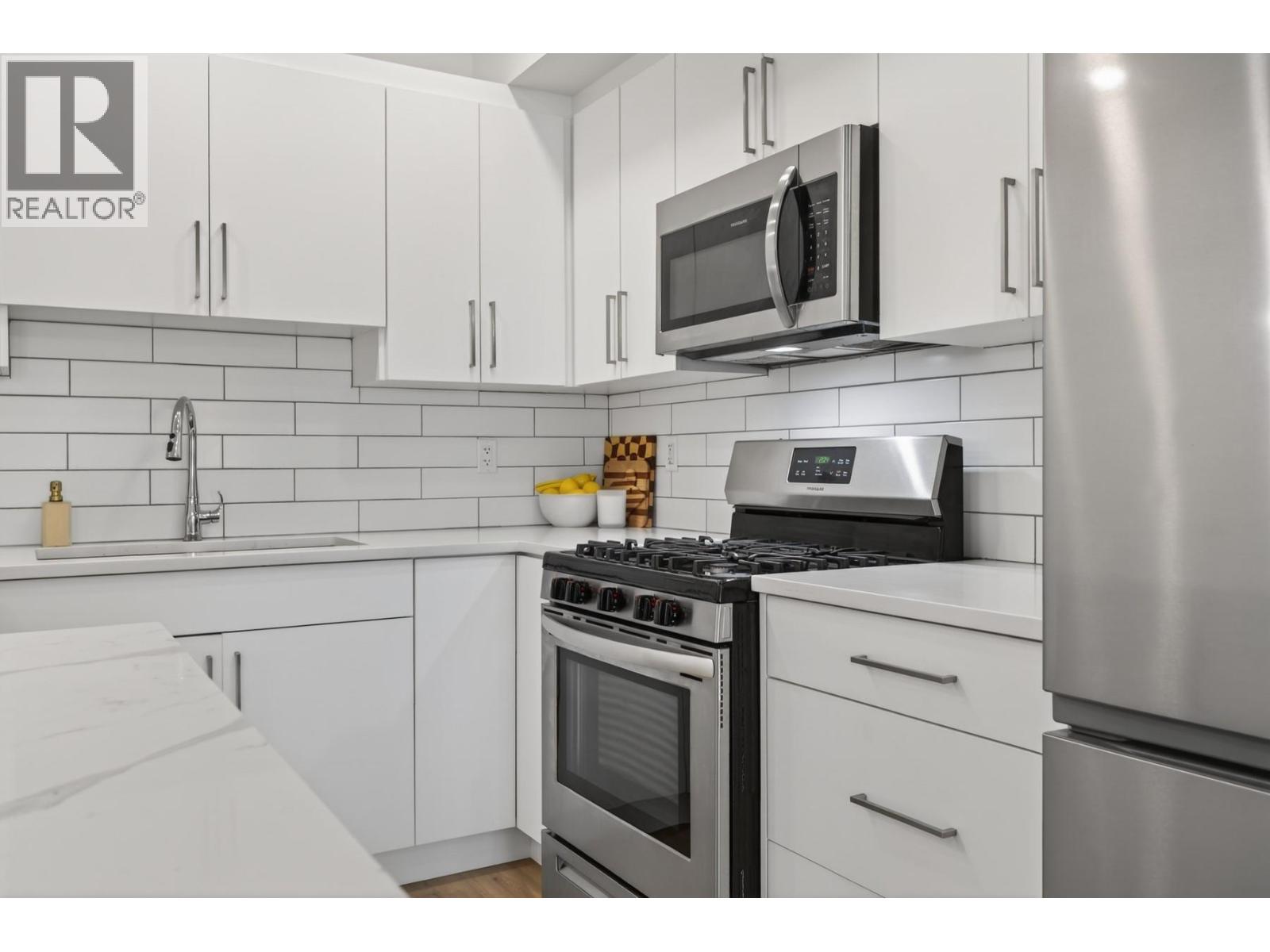 2046 Robson Place Unit# 201, Kamloops, British Columbia  V2E 0A5 - Photo 6 - 10379173