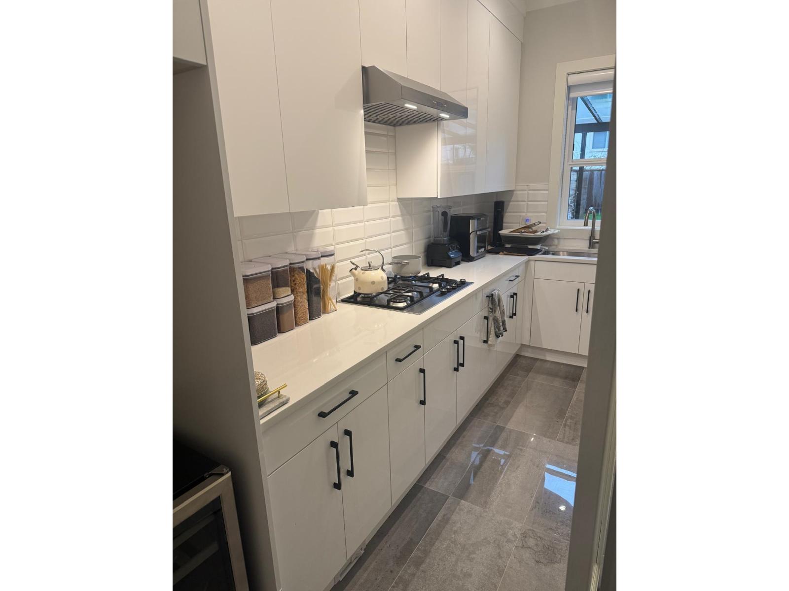 15655 77b Avenue, Surrey, British Columbia  V3S 3P9 - Photo 8 - R3099415