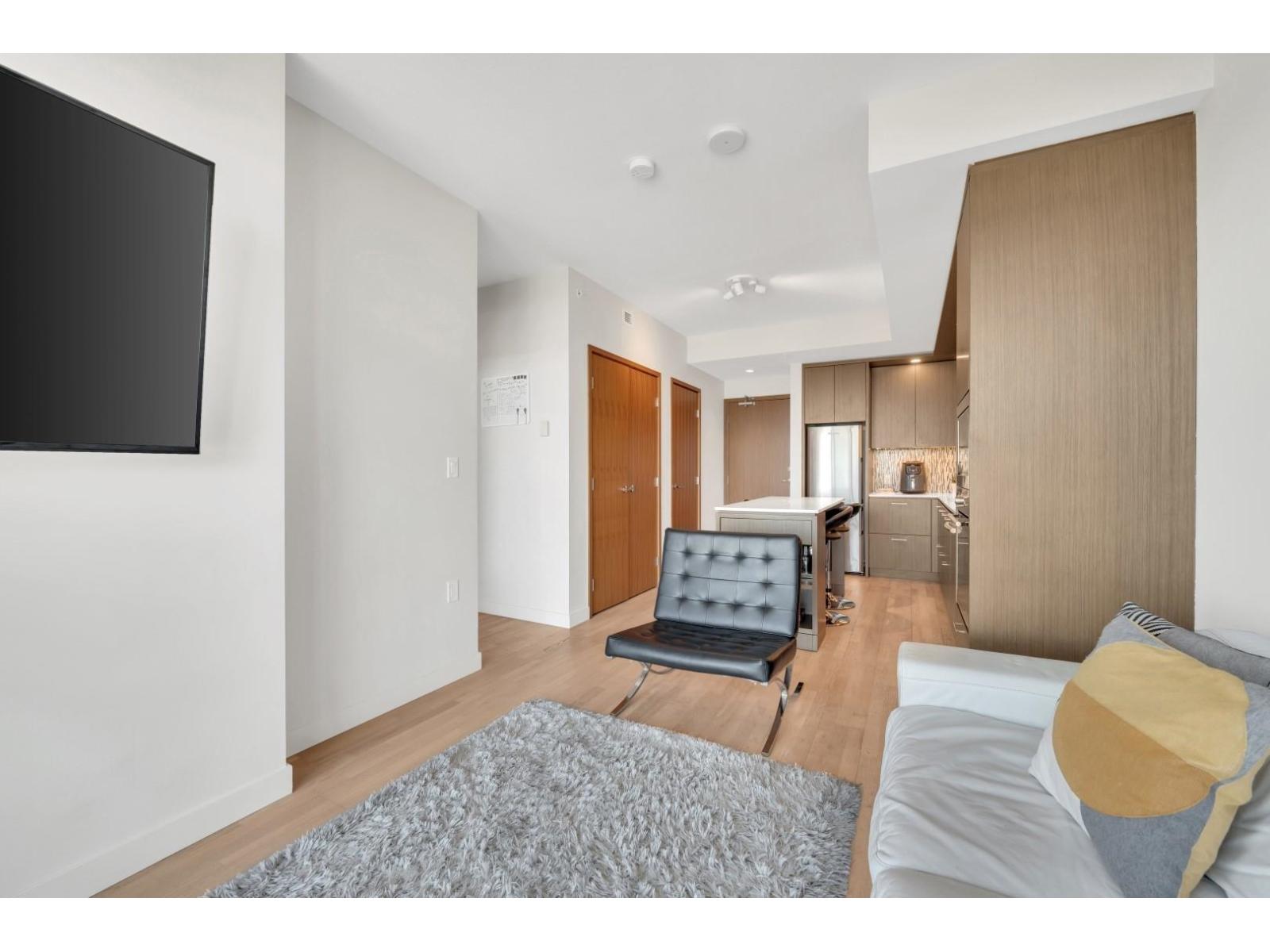 3903 13495 Central Avenue, Surrey, British Columbia  V3T 0K2 - Photo 8 - R3099419