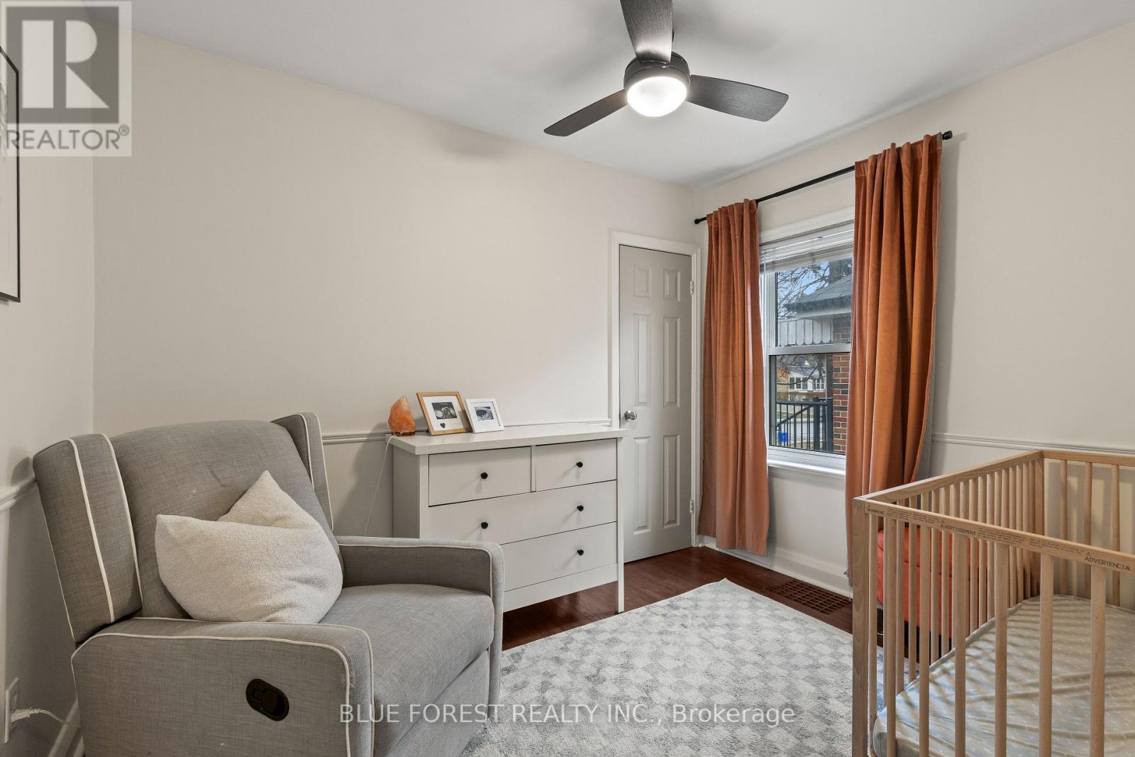 325 Emery Street E, London South, Ontario  N6C 2E4 - Photo 11 - X12878514