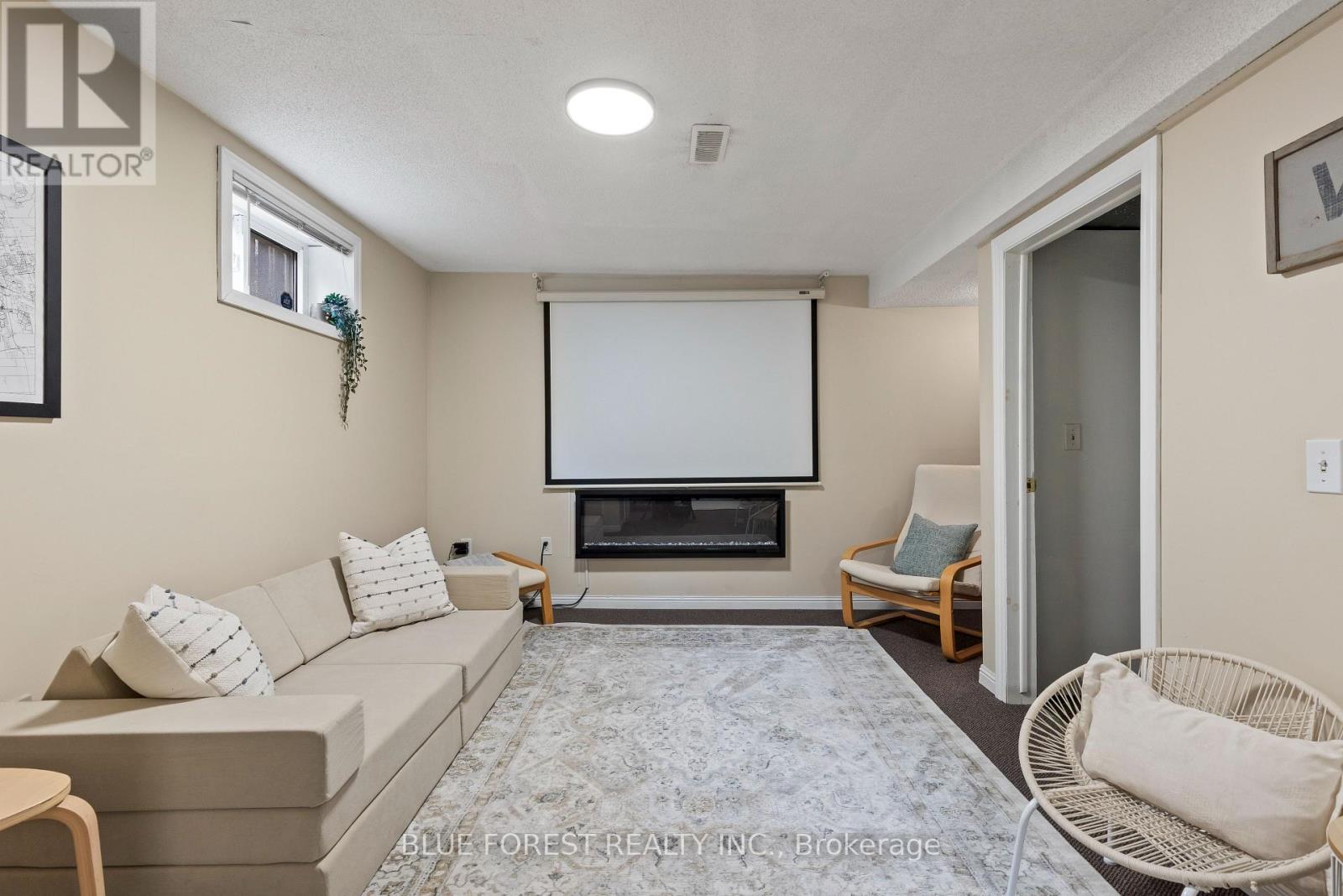 325 Emery Street E, London South, Ontario  N6C 2E4 - Photo 20 - X12878514