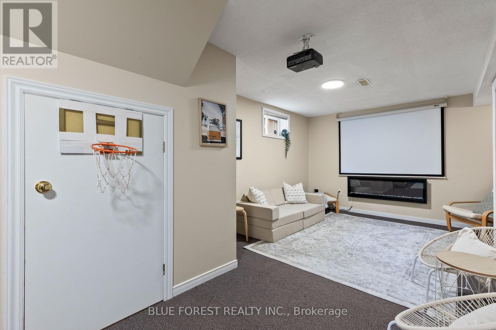 325 Emery Street E, London South, Ontario  N6C 2E4 - Photo 22 - X12878514