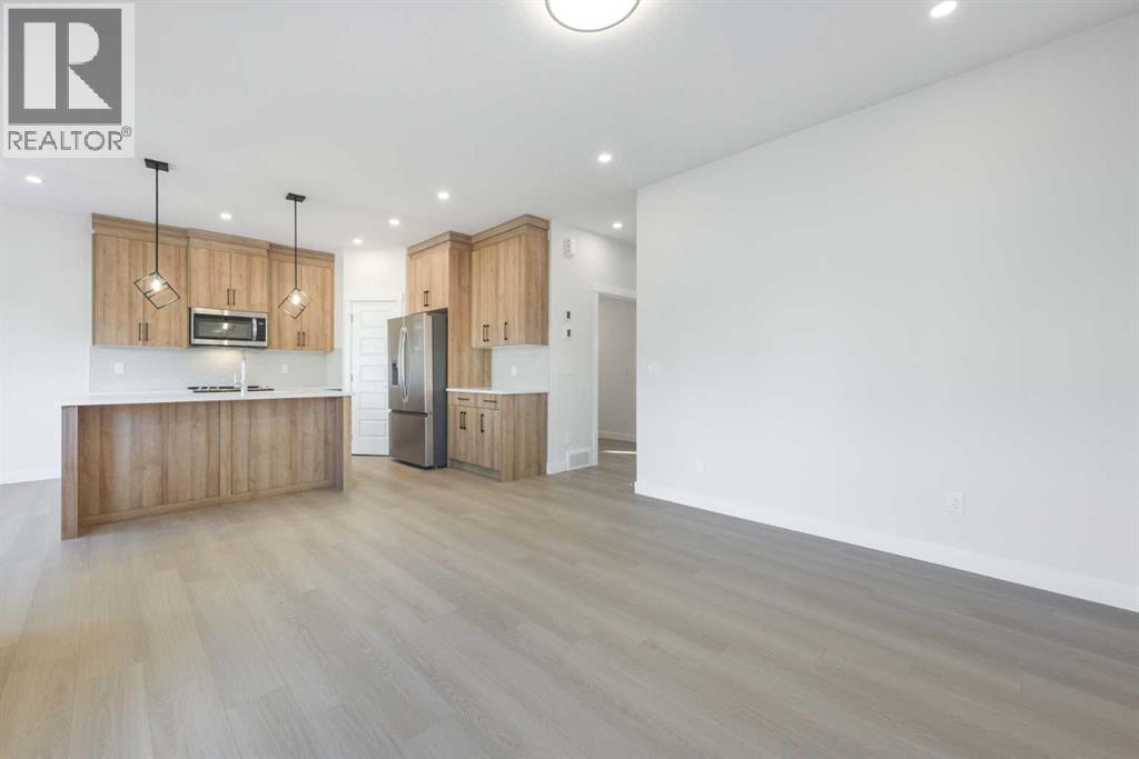 126 Sandpiper Bend, Chestermere, Alberta  T1X 2S8 - Photo 9 - A2292958