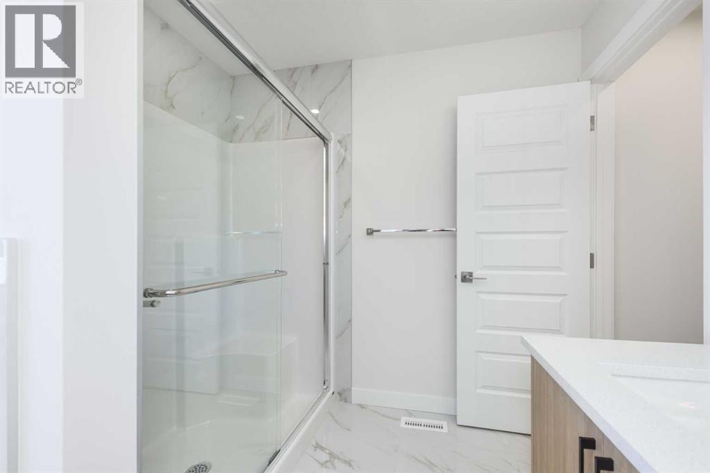 122 Sandpiper Bend, Chestermere, Alberta  T1X 2S8 - Photo 24 - A2292925