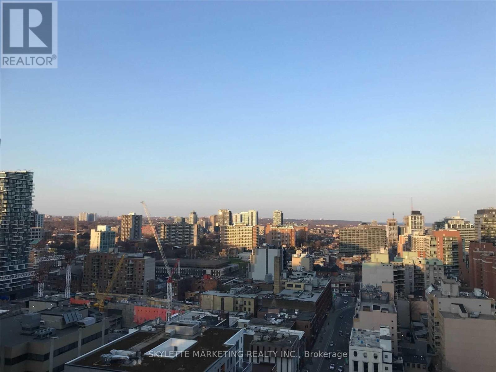 1917 - 25 Richmond Street E, Toronto, Ontario  M5C 0A6 - Photo 17 - C12878544