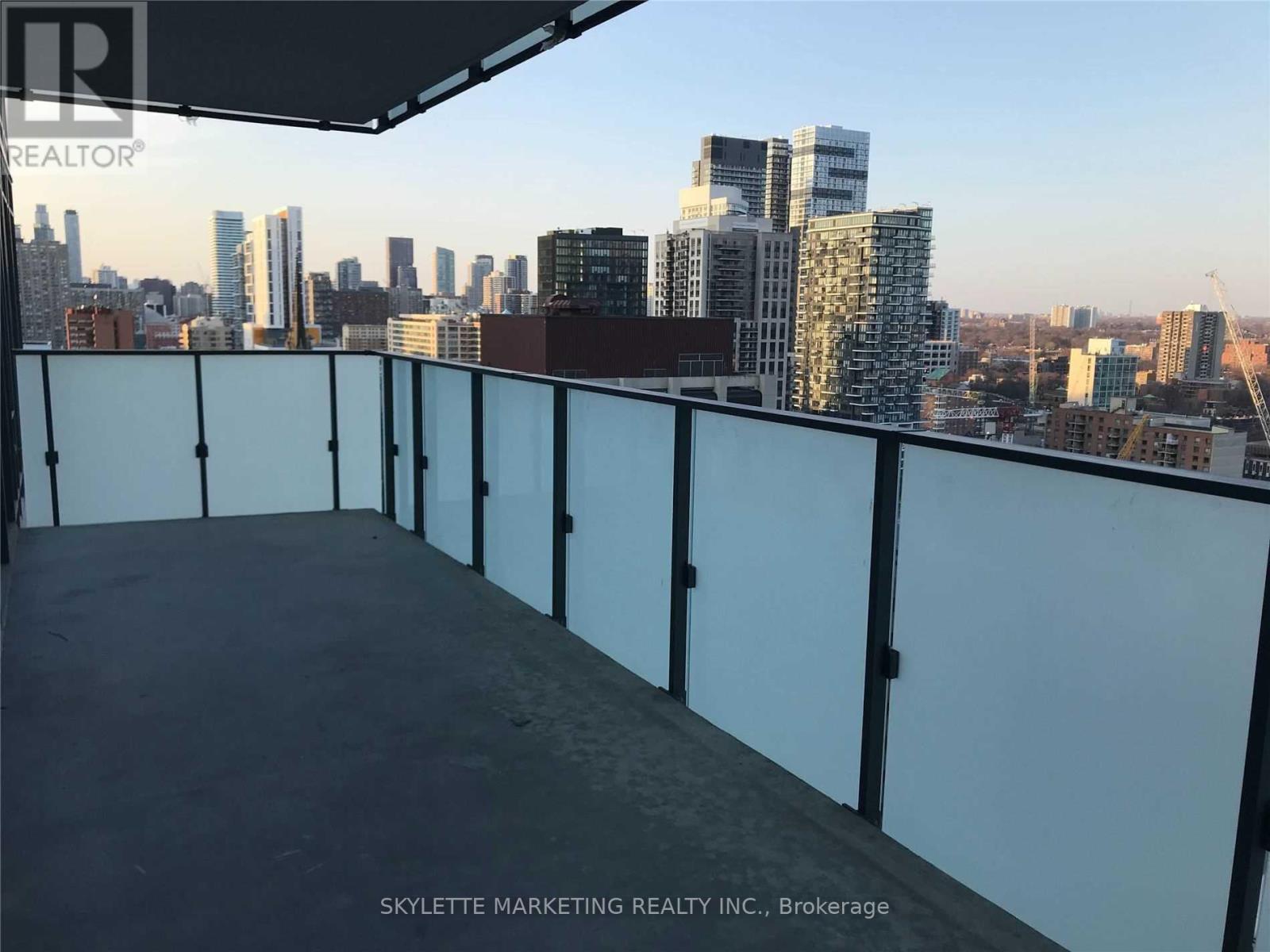 1917 - 25 Richmond Street E, Toronto, Ontario  M5C 0A6 - Photo 19 - C12878544