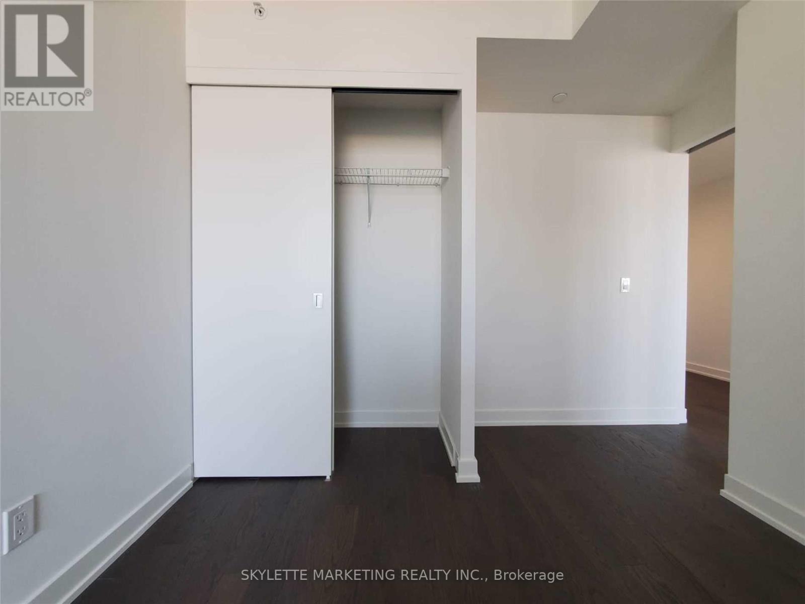 1917 - 25 Richmond Street E, Toronto, Ontario  M5C 0A6 - Photo 6 - C12878544