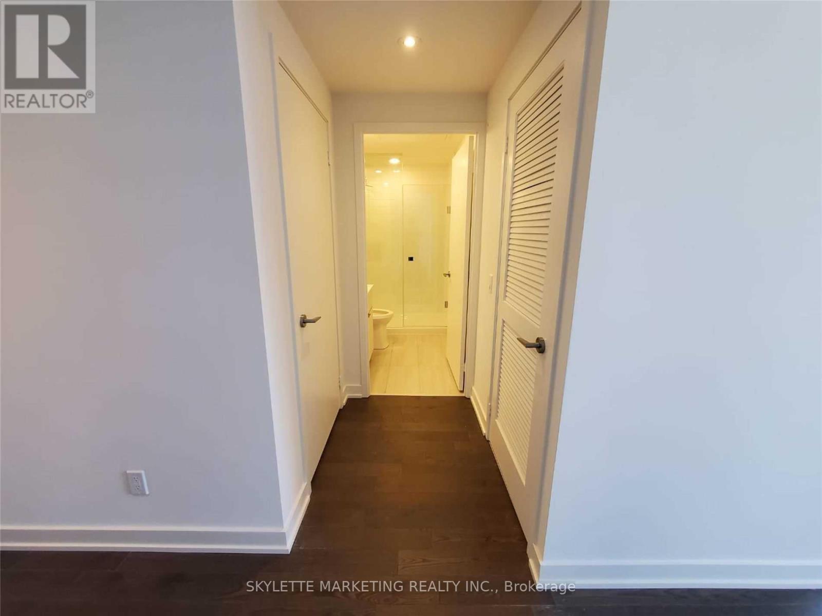 1917 - 25 Richmond Street E, Toronto, Ontario  M5C 0A6 - Photo 8 - C12878544