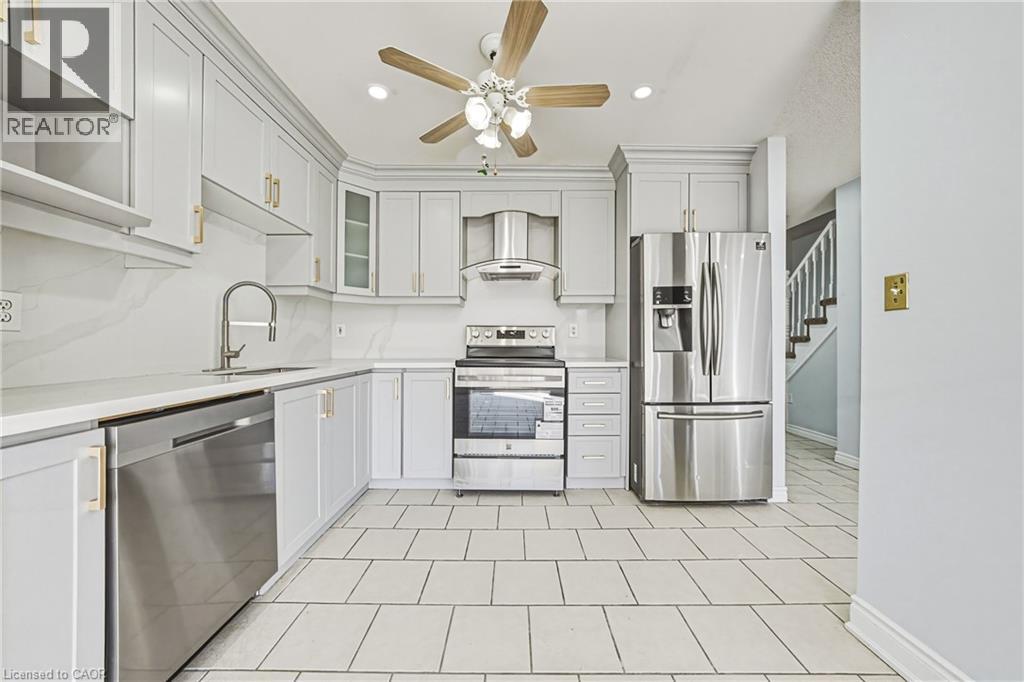 41 Pinewoods Drive, Stoney Creek, Ontario  L8J 3V2 - Photo 3 - 40810013