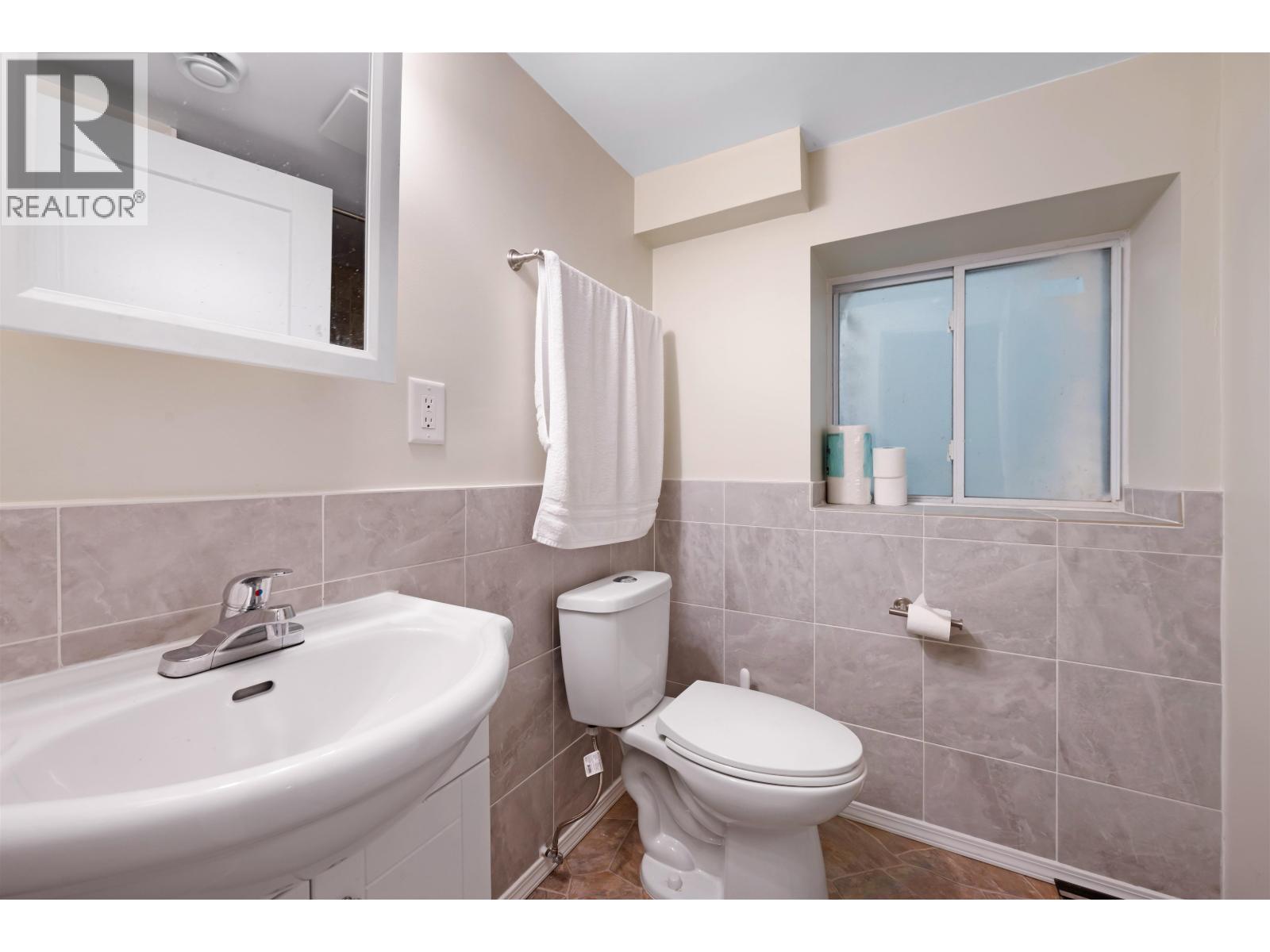 2675 Dundas Street, Vancouver, British Columbia  V5K 1R1 - Photo 21 - R3099420