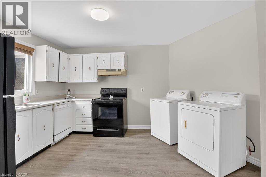 60 Elmsdale Drive Unit# 66, Kitchener, Ontario  N2E 2G4 - Photo 16 - 40802348