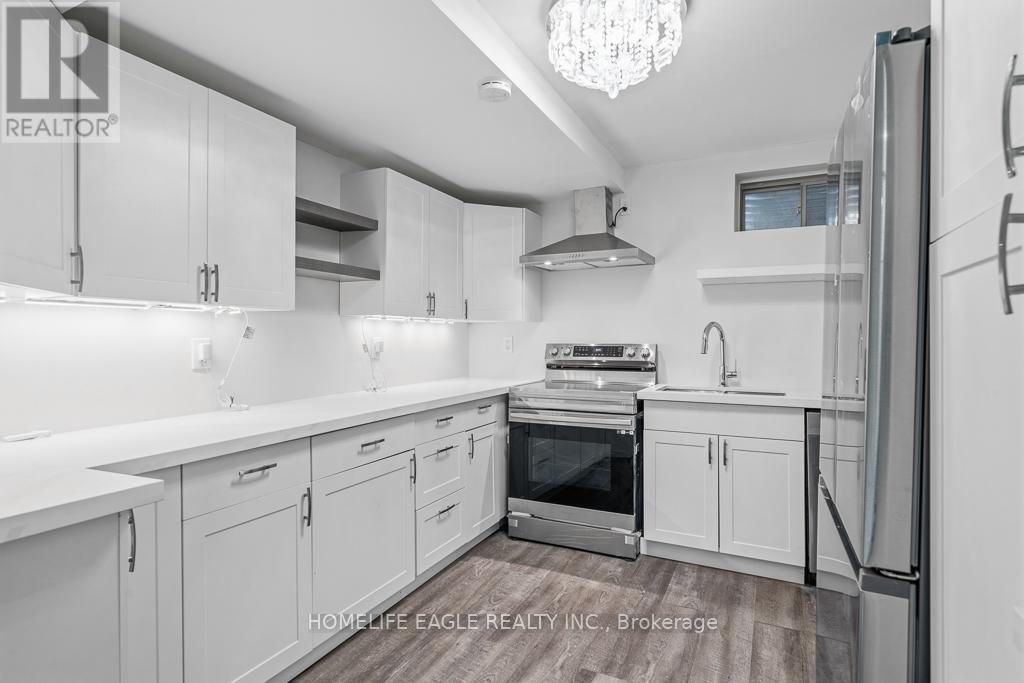 71 Woodhaven Avenue, Aurora, Ontario  L4G 3Y2 - Photo 23 - N12878060