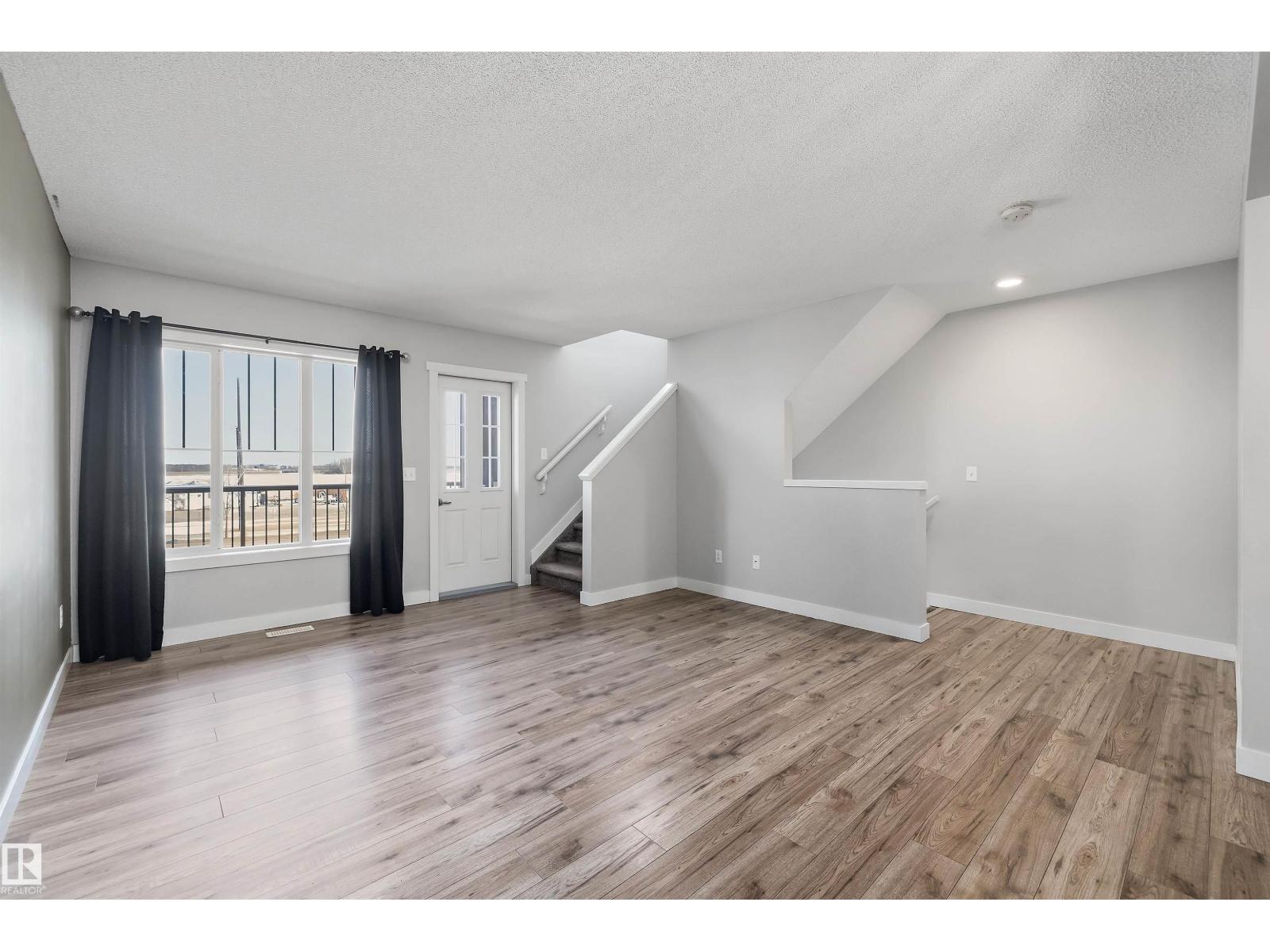 #45 1005 Graydon Hill Bv Sw, Edmonton, Alberta  T6W 3J5 - Photo 6 - E4477214