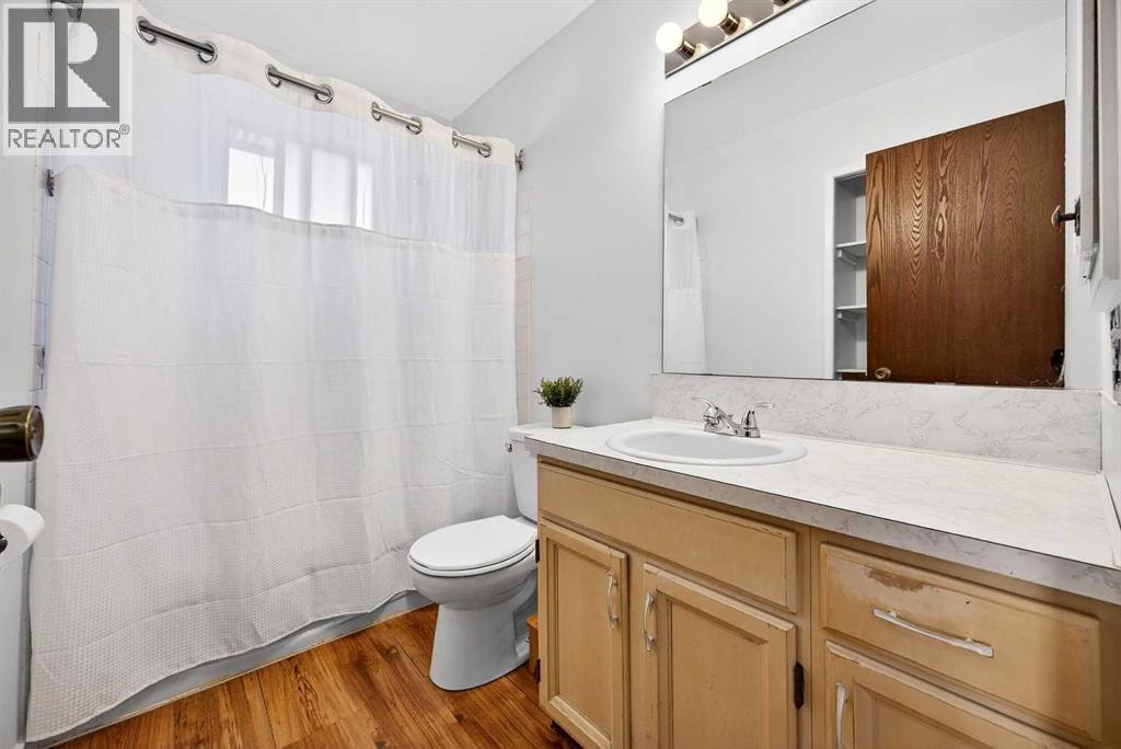 208 Silver Valley Rise Nw, Calgary, Alberta  T3B 4B2 - Photo 20 - A2285846