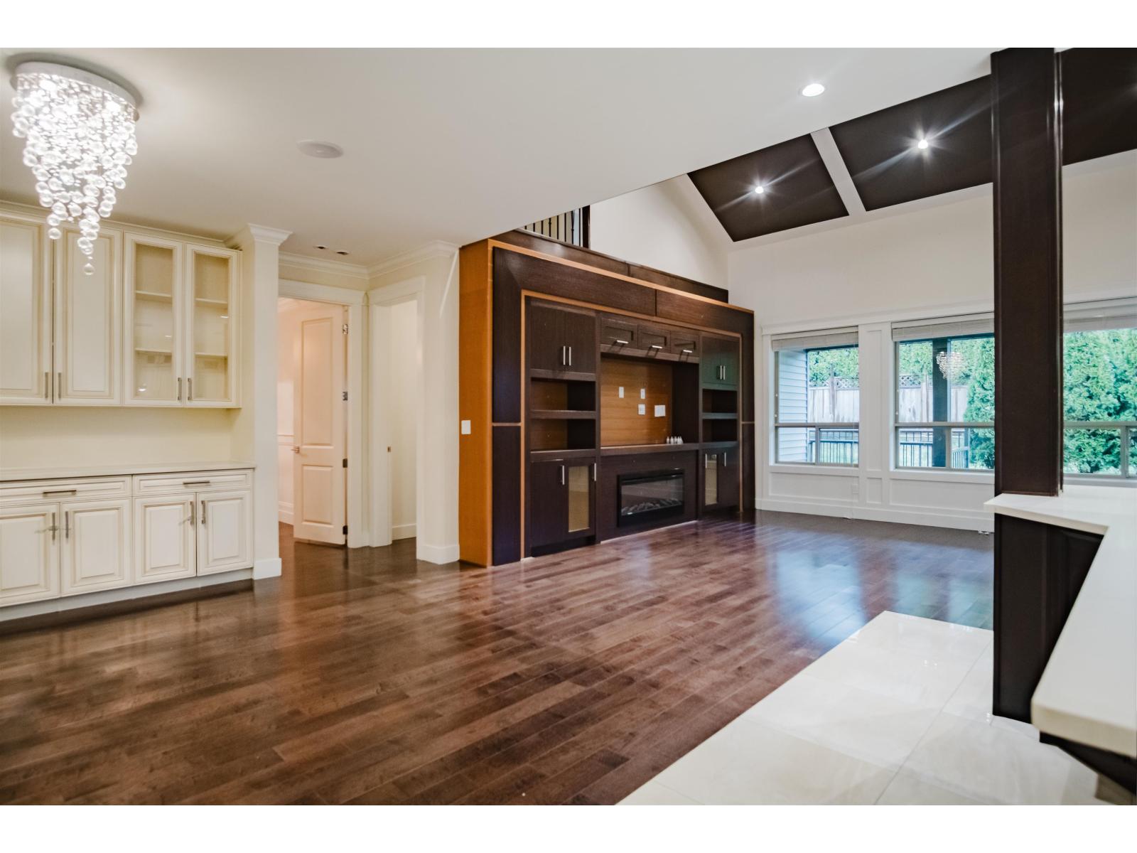 20539 68th Avenue, Langley, British Columbia  V2T 3E2 - Photo 4 - R3098854